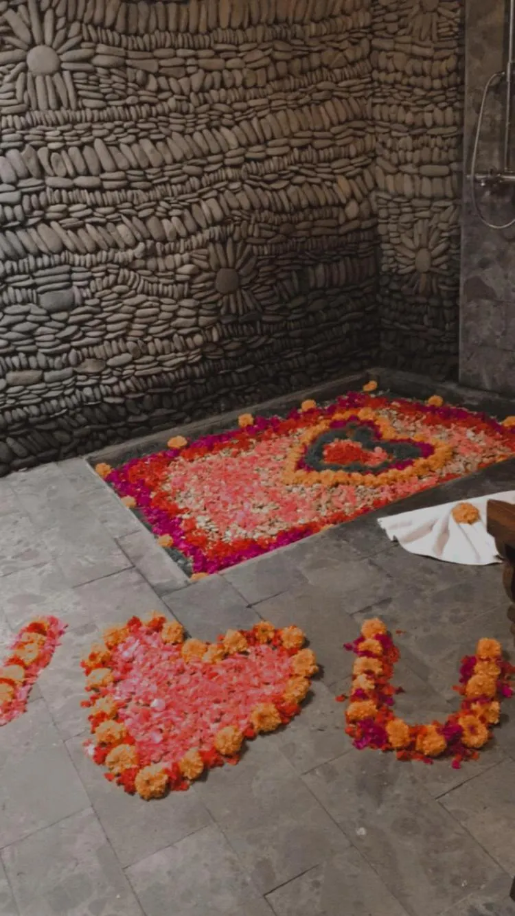 The Jungle Villa Family