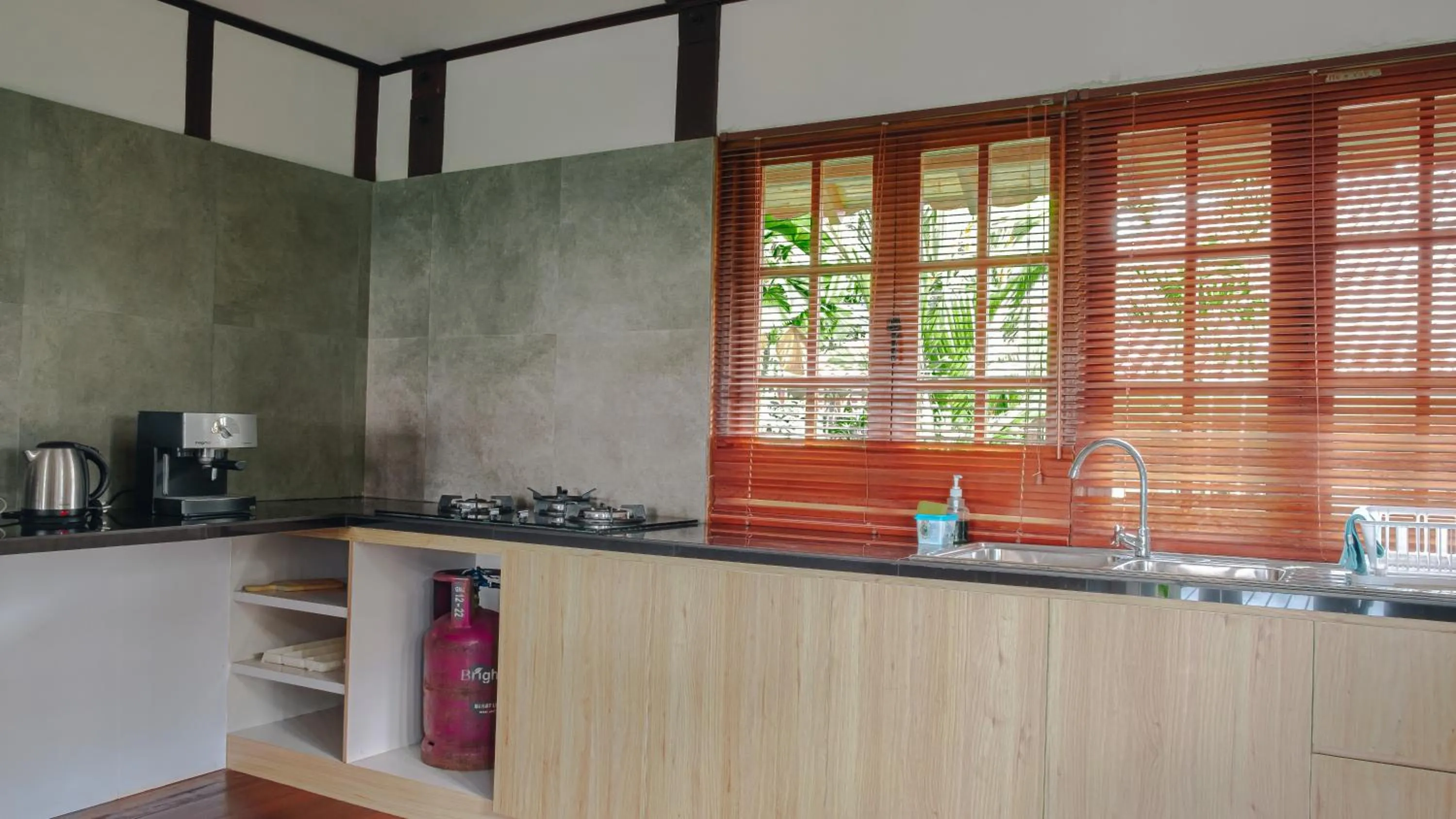 Kitchen or kitchenette in Nongsa Village