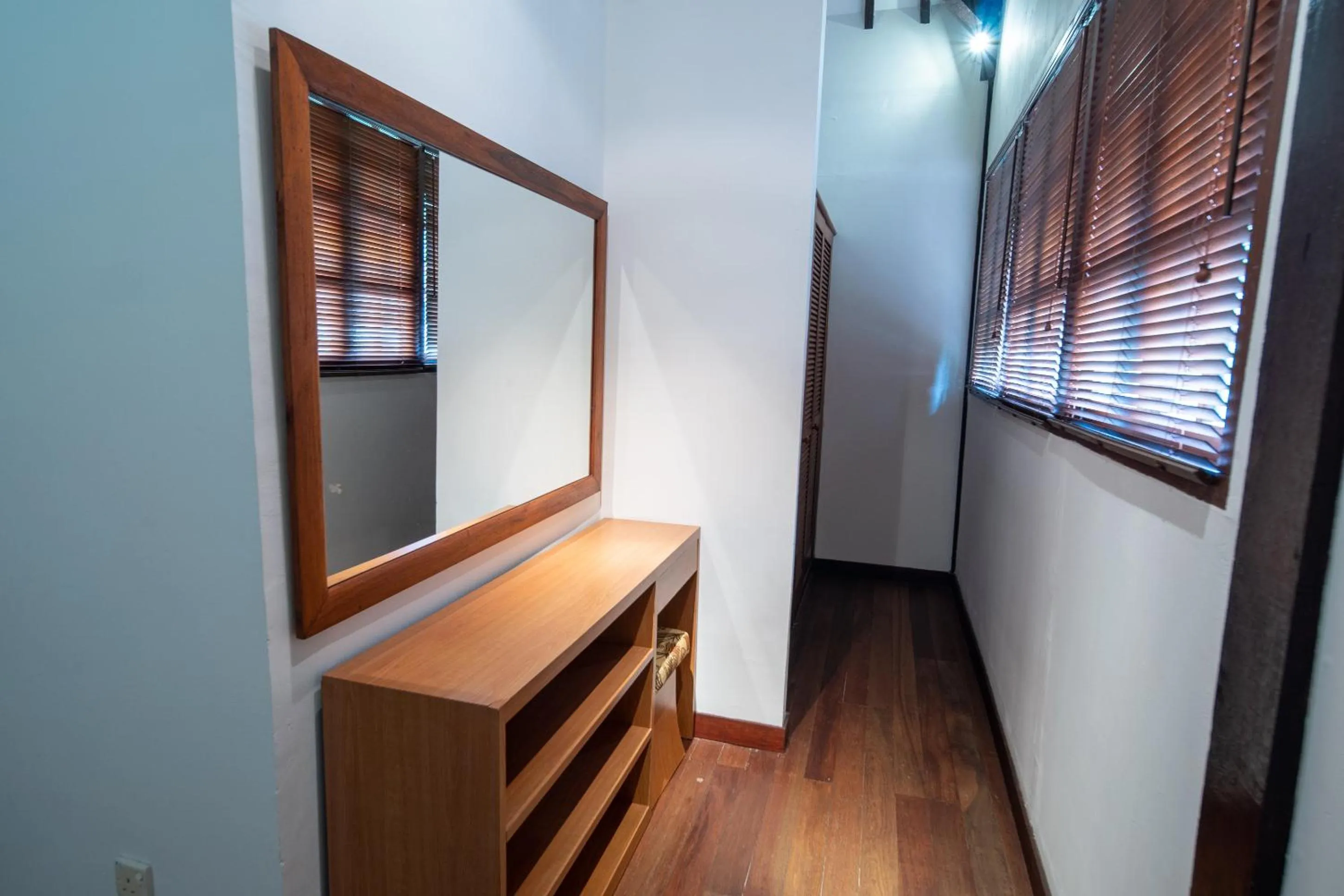 wardrobe in Nongsa Village