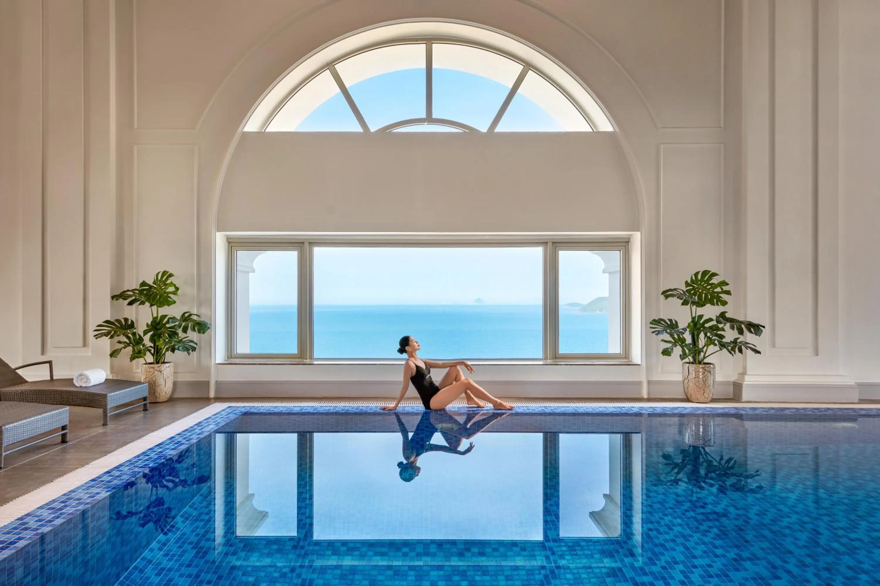 Swimming pool in Mercure Nha Trang Beach