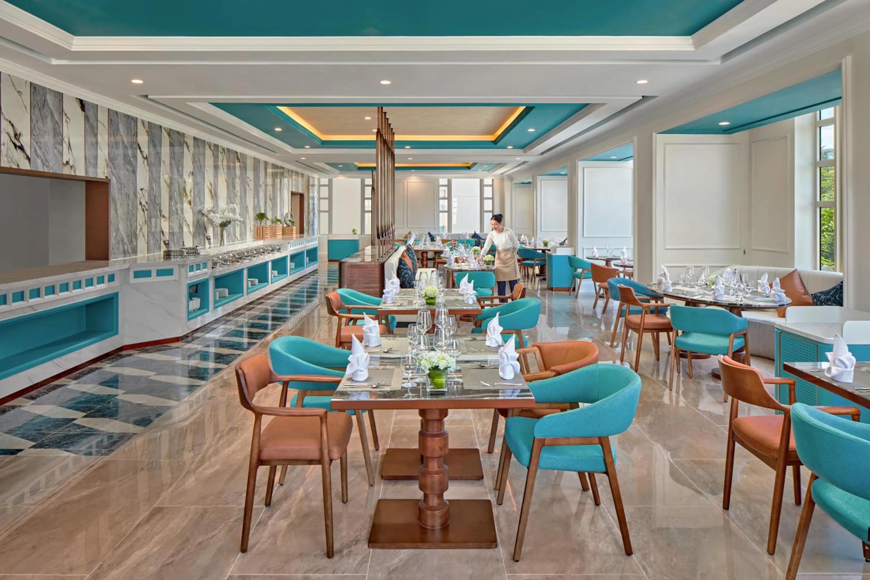 Restaurant/places to eat in Mercure Nha Trang Beach