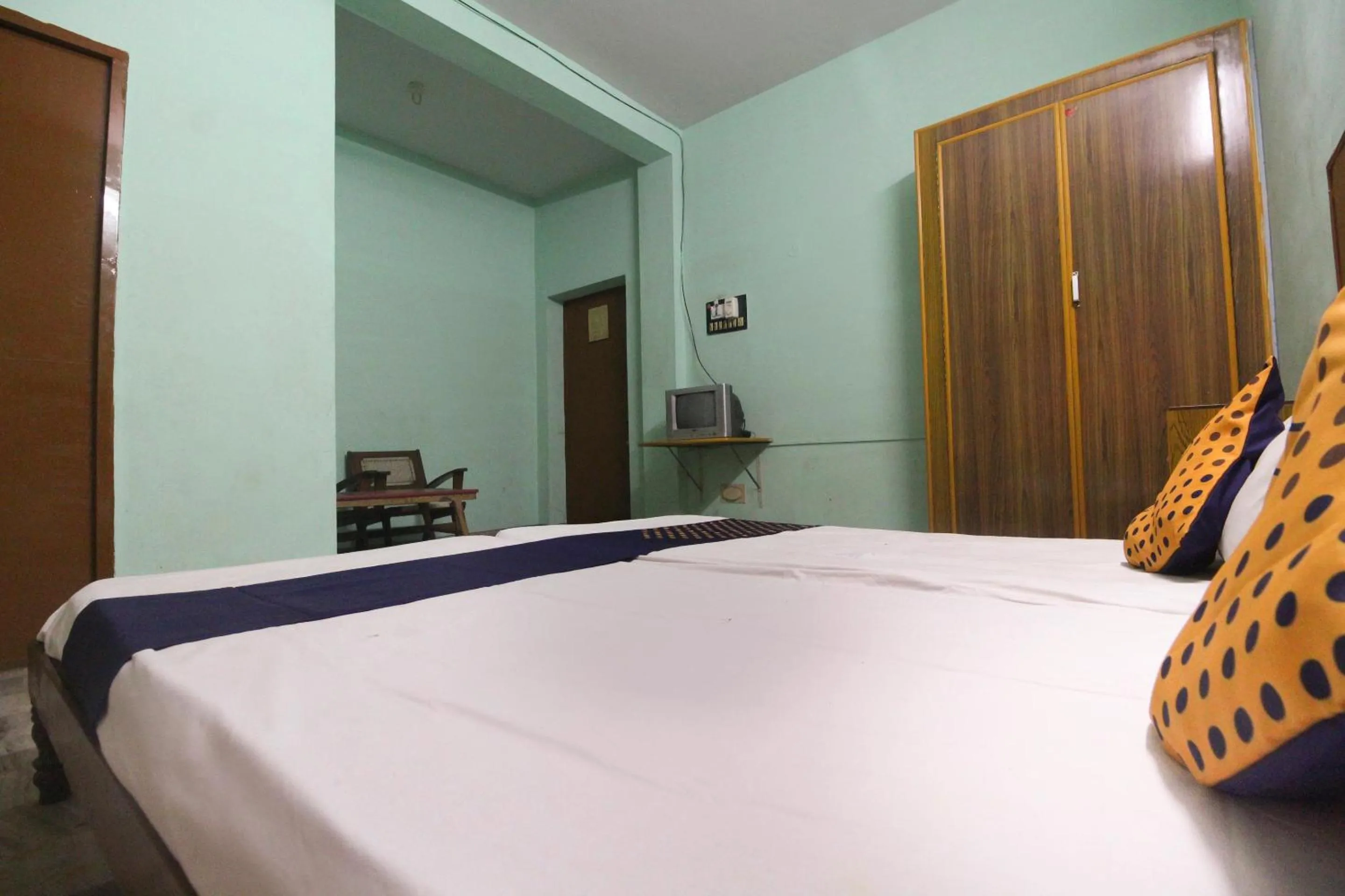 Bedroom, Bed in Super Hotel O Maruthi