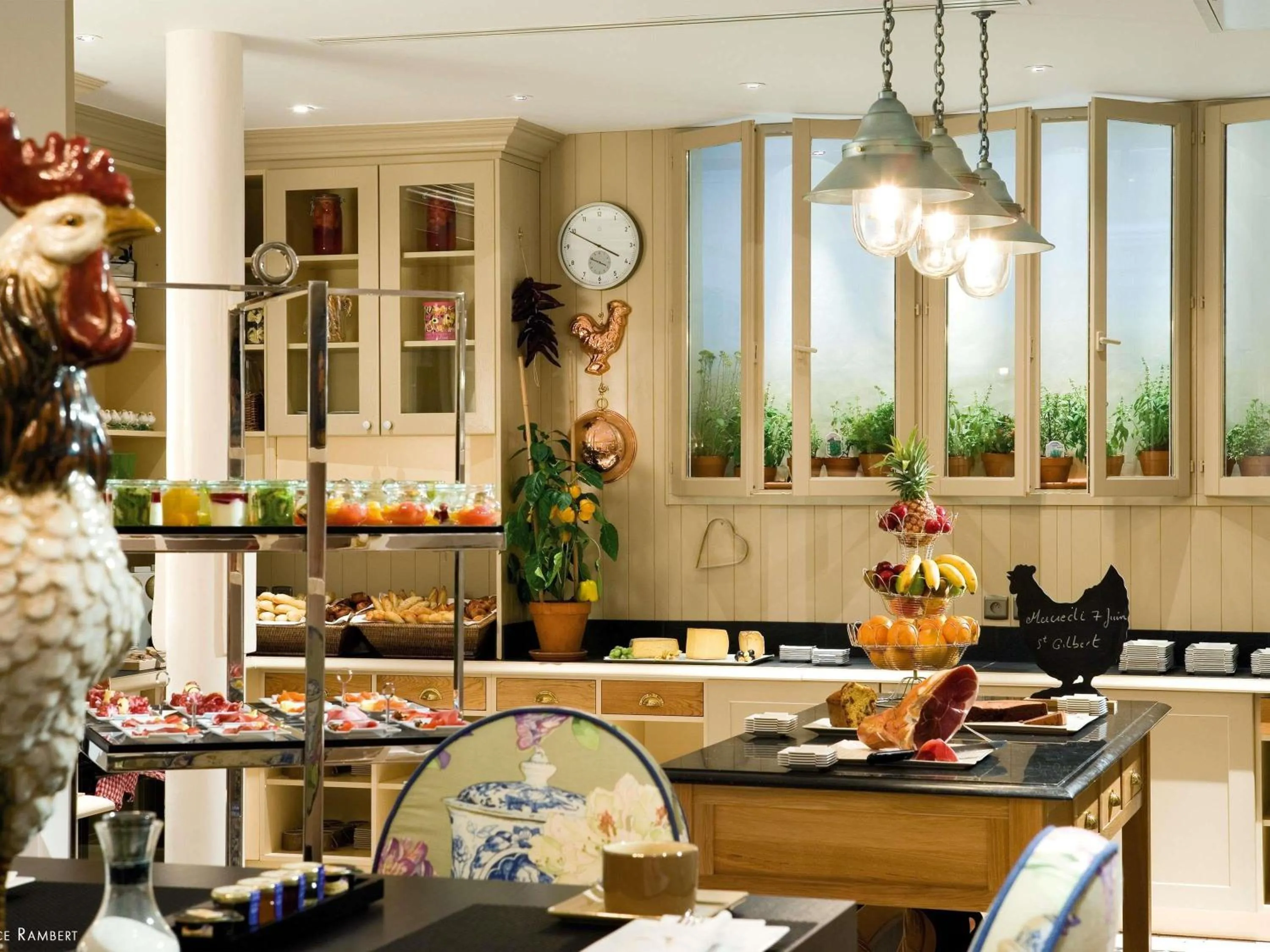 Breakfast in Le Royal Hotel Lyon - MGallery Collection