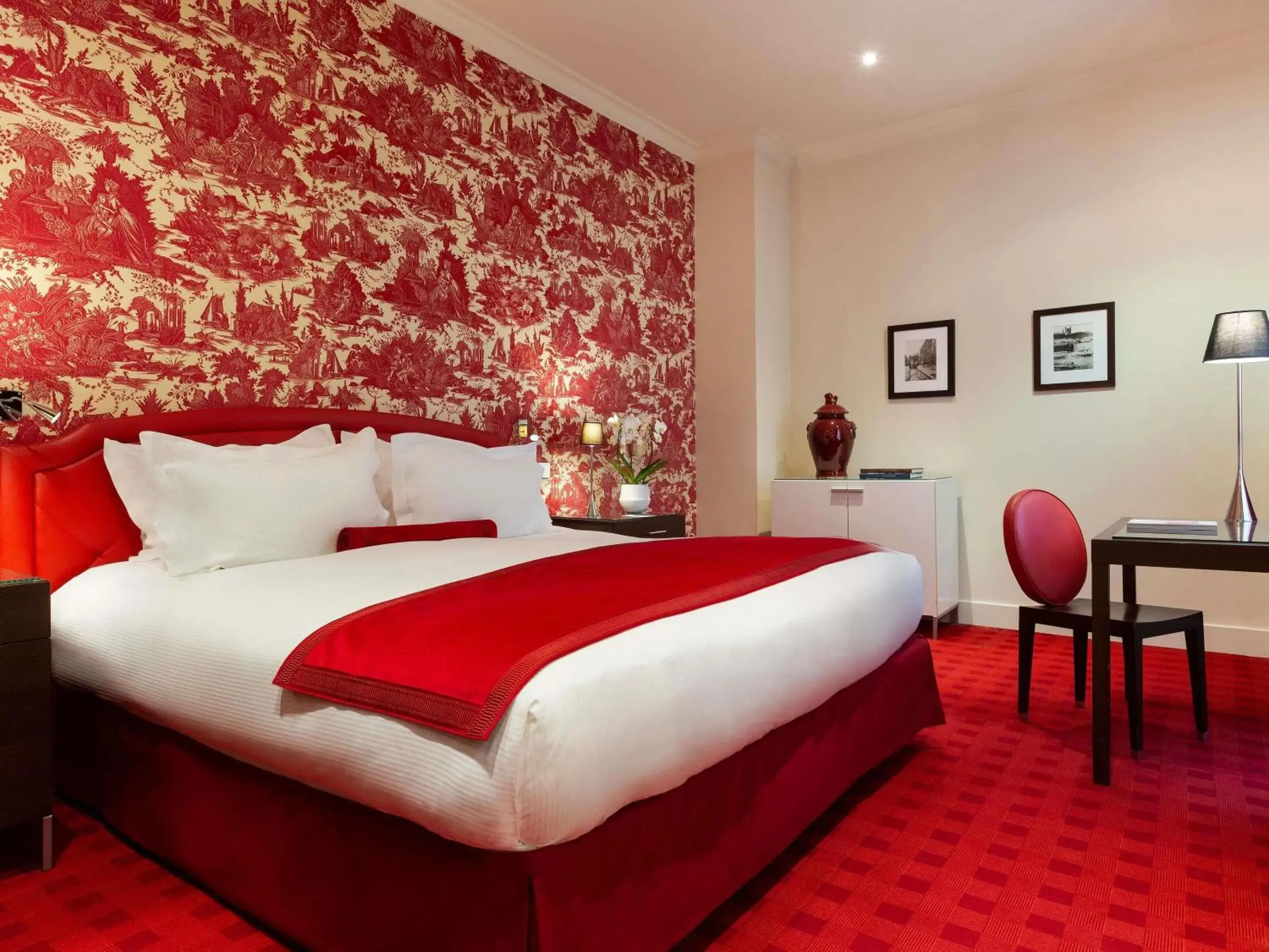 Superior Double Room - Courtyard Side in Le Royal Hotel Lyon - MGallery Collection Superior Double Room - Courtyard Side in Le Royal Hotel Lyon - MGallery Collection