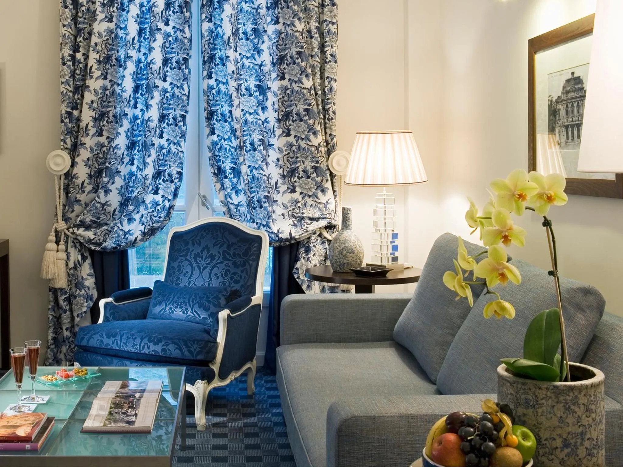 Bedroom in Le Royal Hotel Lyon - MGallery Collection