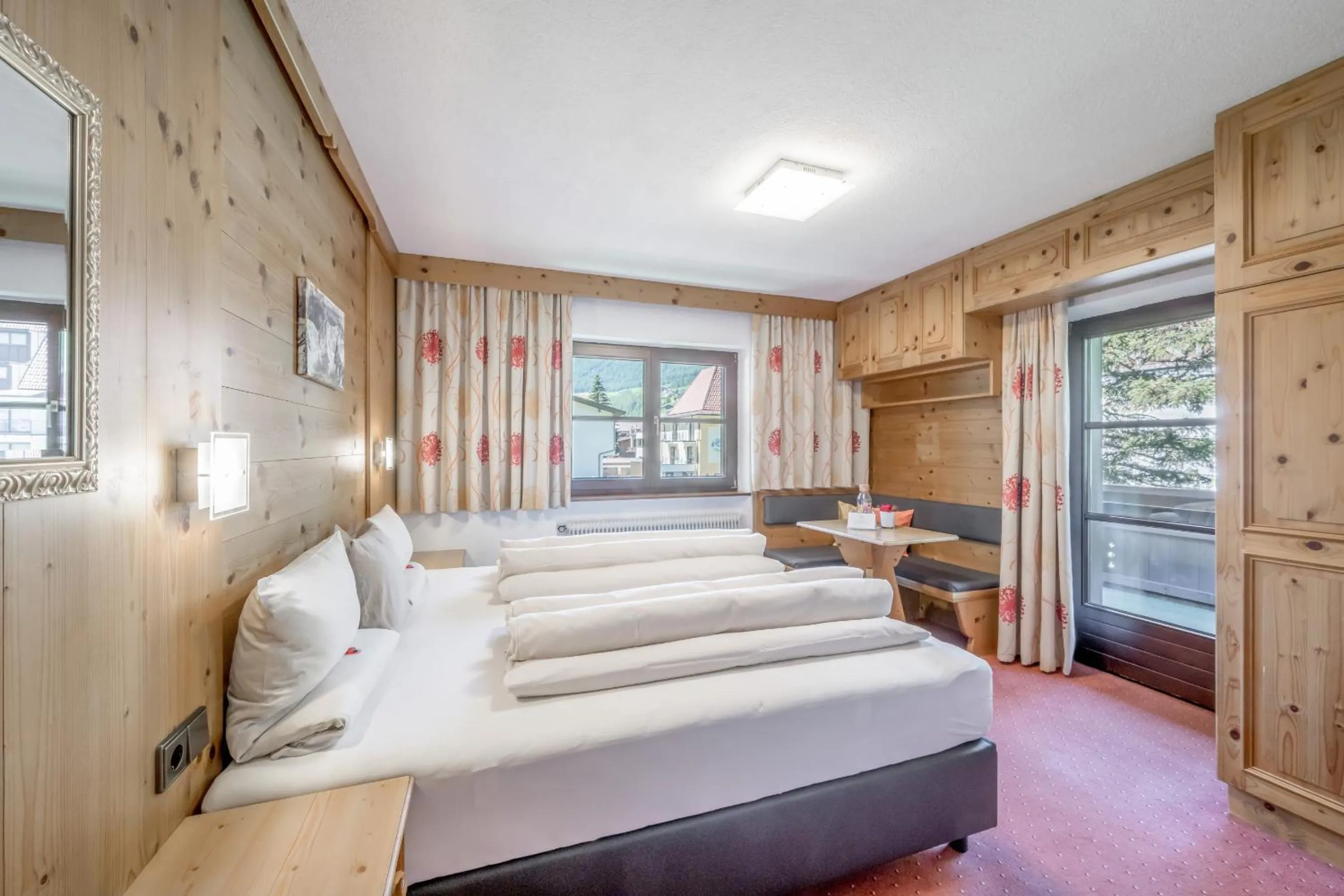 Photo of the whole room, Bed in Corso`s Annabell - Bed & Breakfast