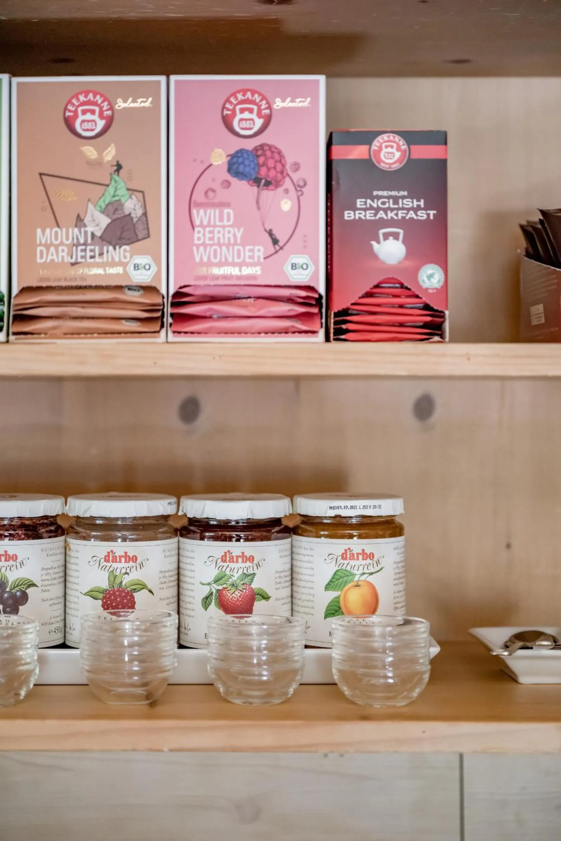 Buffet breakfast in Corso`s Annabell - Bed & Breakfast