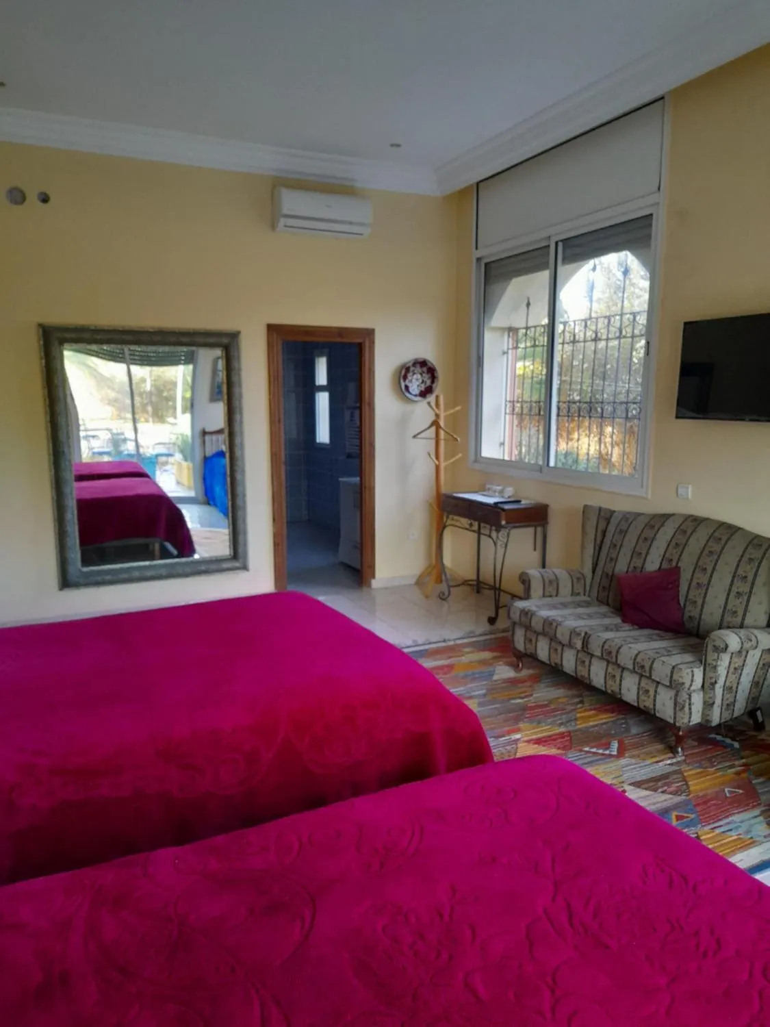 Seating area, Bed in Riad TANJIL