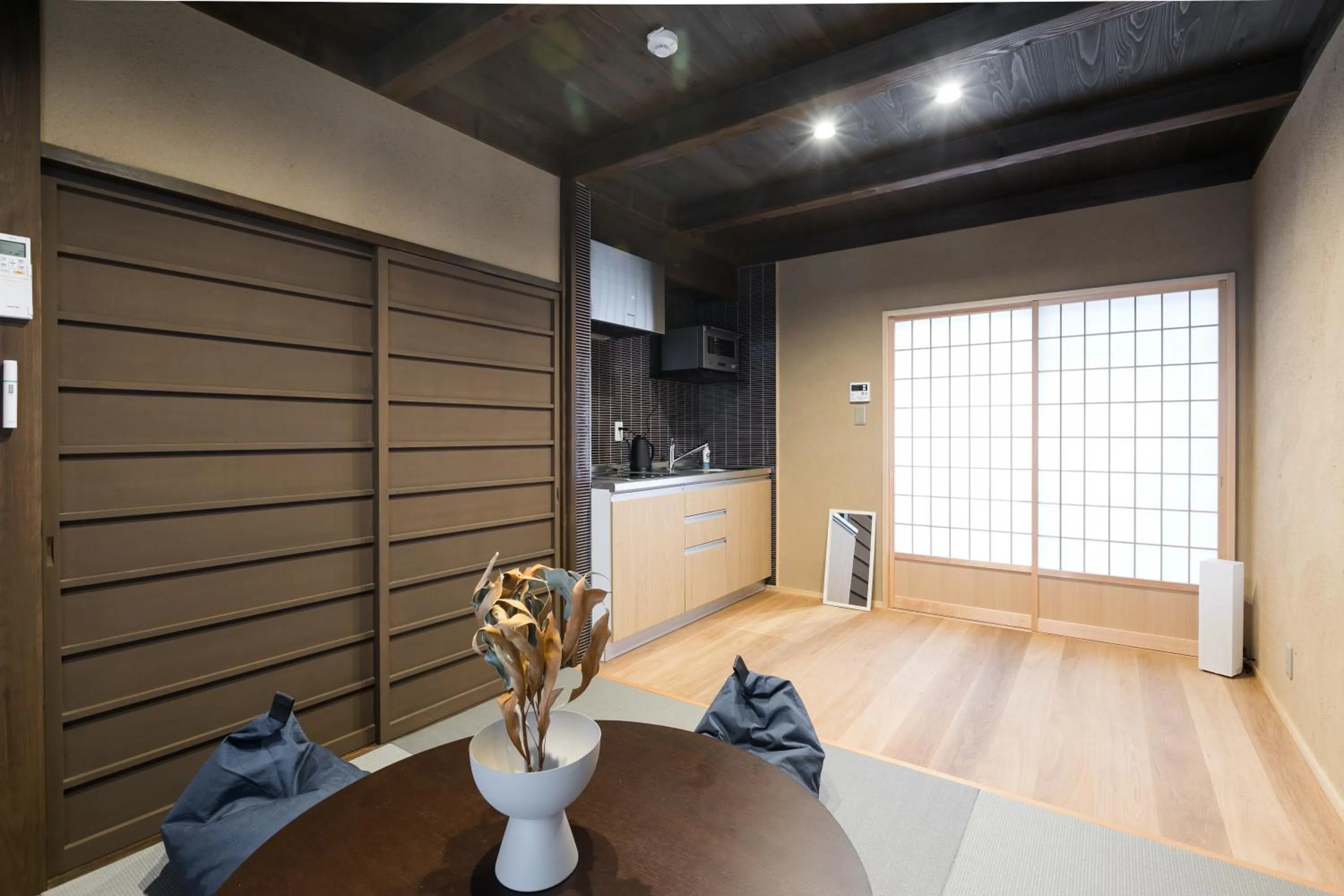 Kitchen or kitchenette in No.8 Kyoto