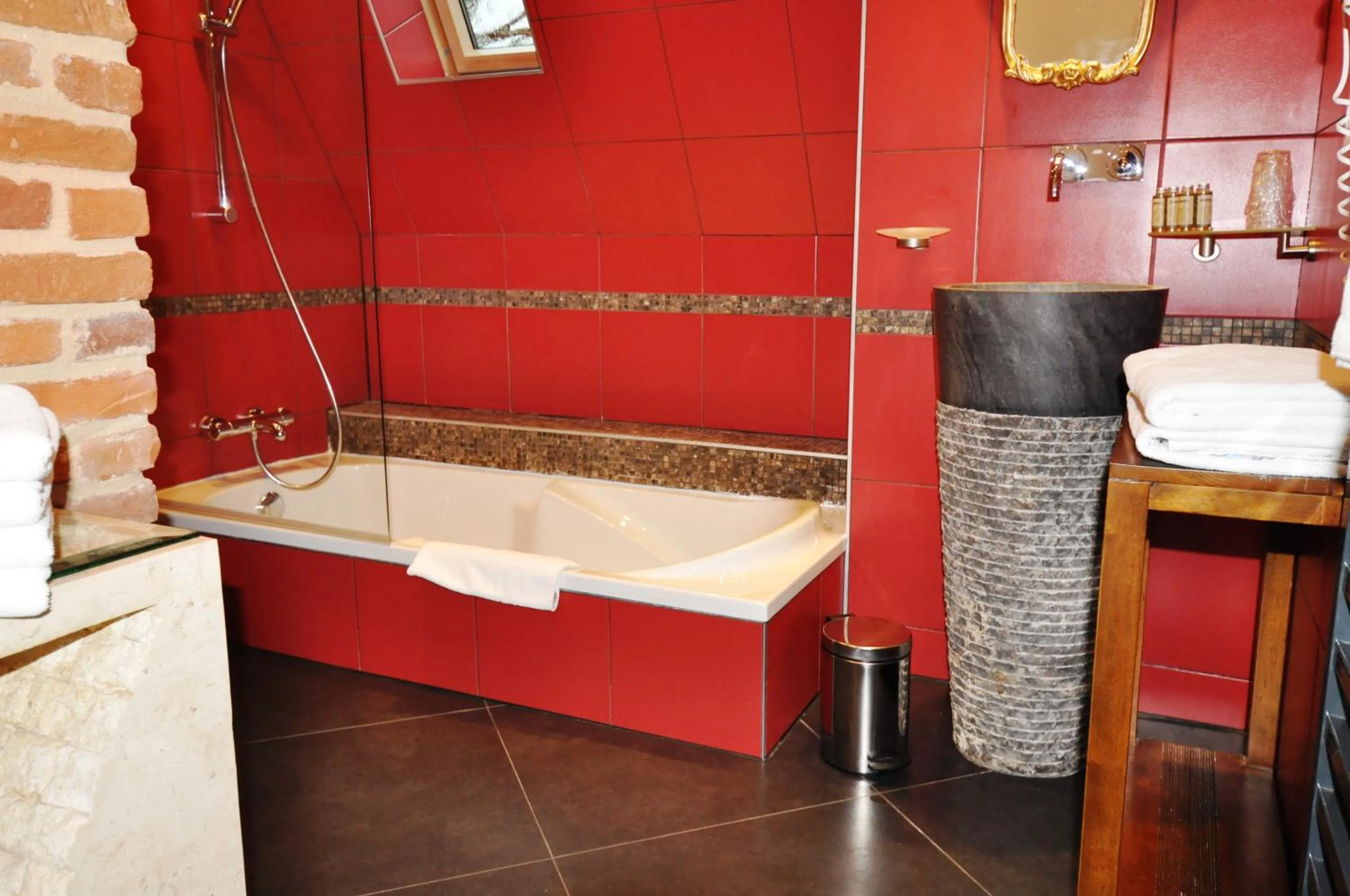 Shower in Manoir des Lions de Tourgéville