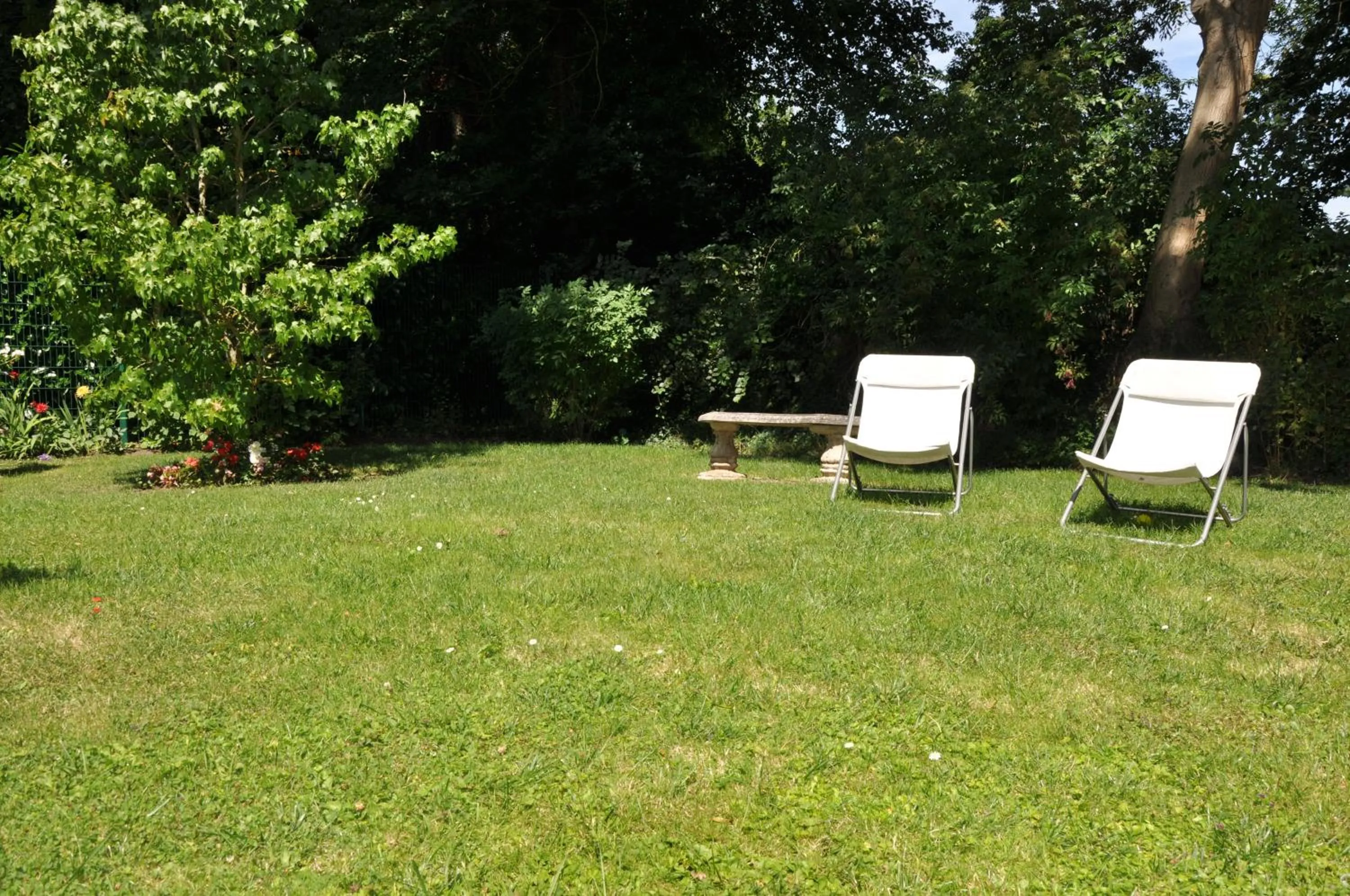 Garden in Manoir des Lions de Tourgéville