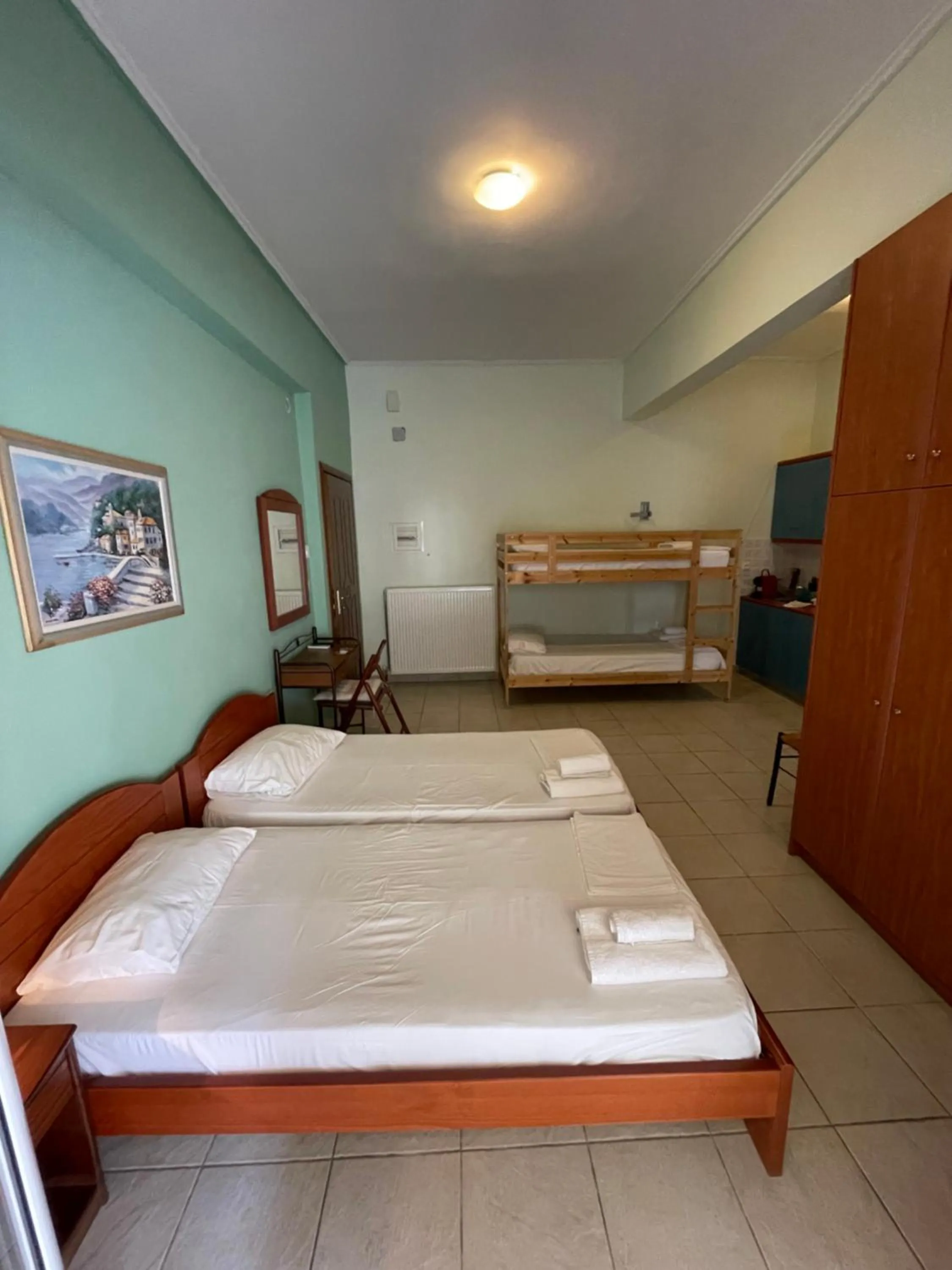 Bed in Tsertos Apartments