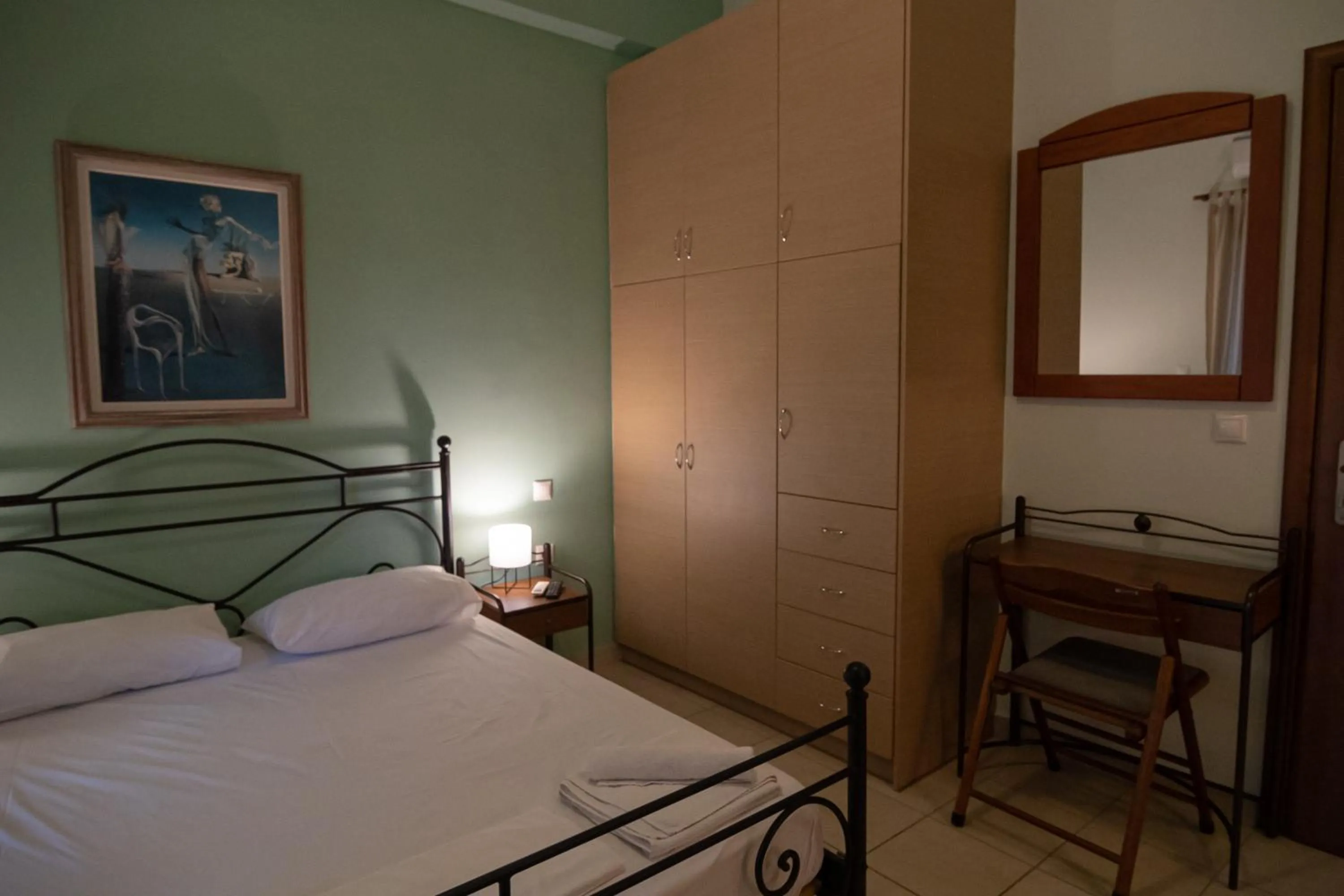 Bed in Tsertos Apartments