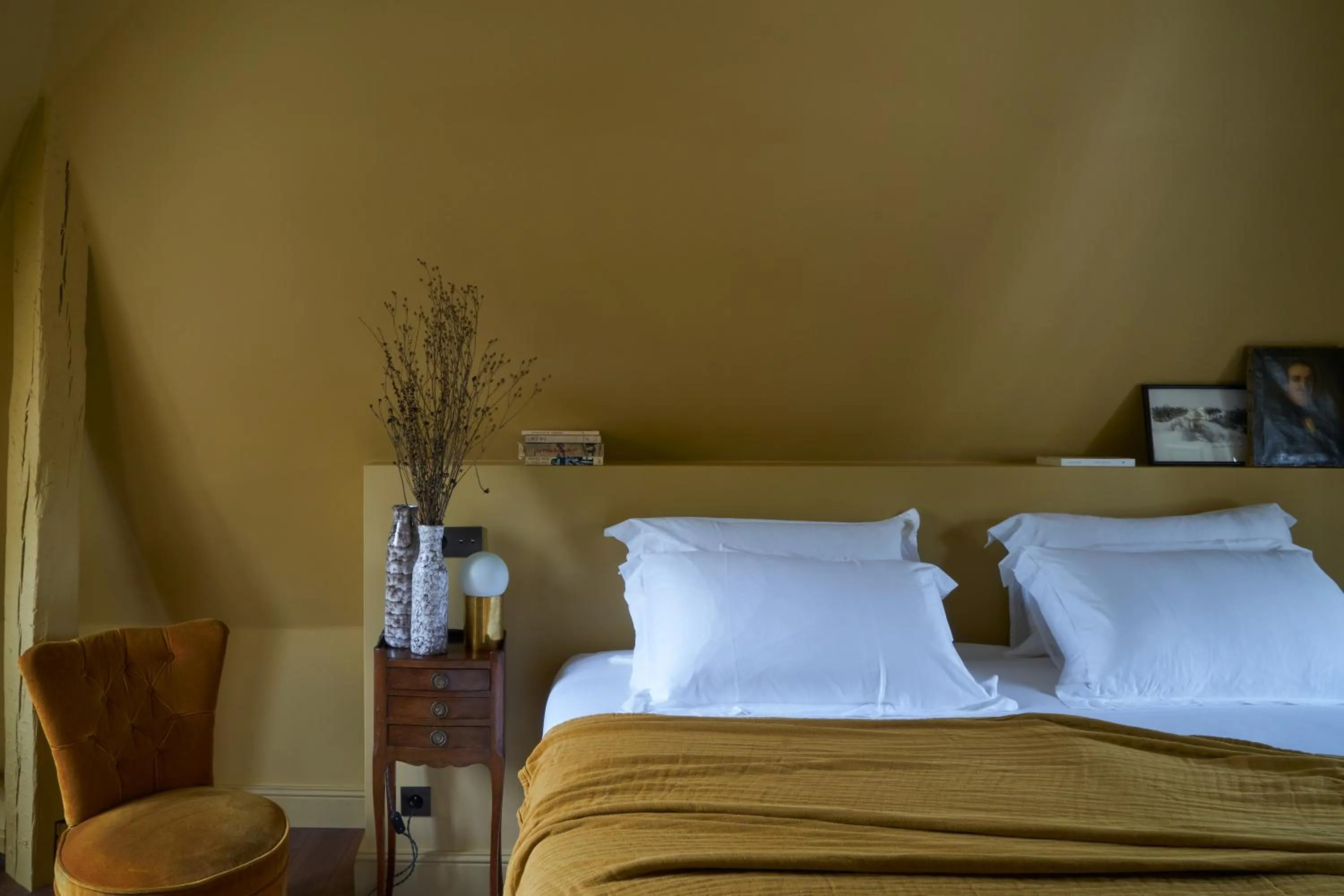 Bed in Les Sources de Cheverny