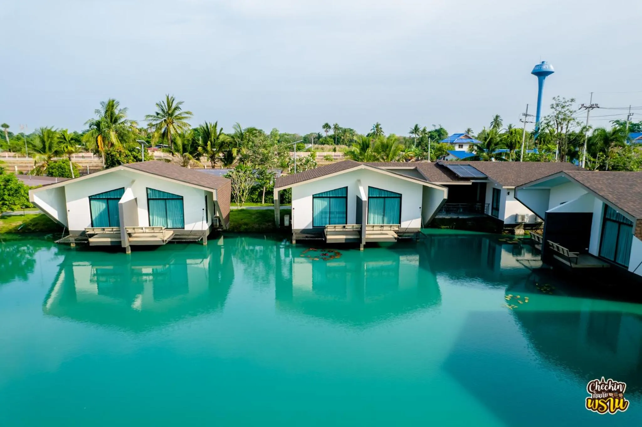 Boat House Boutique Riverside