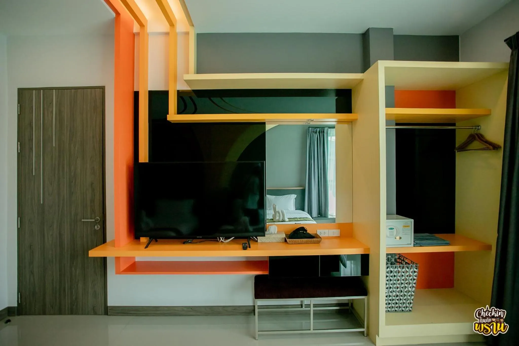 Boat House Boutique Riverside