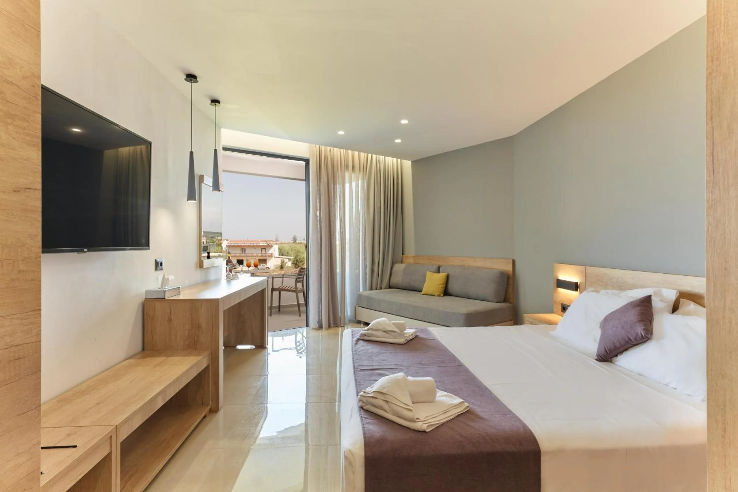 Bed in Galini Palace