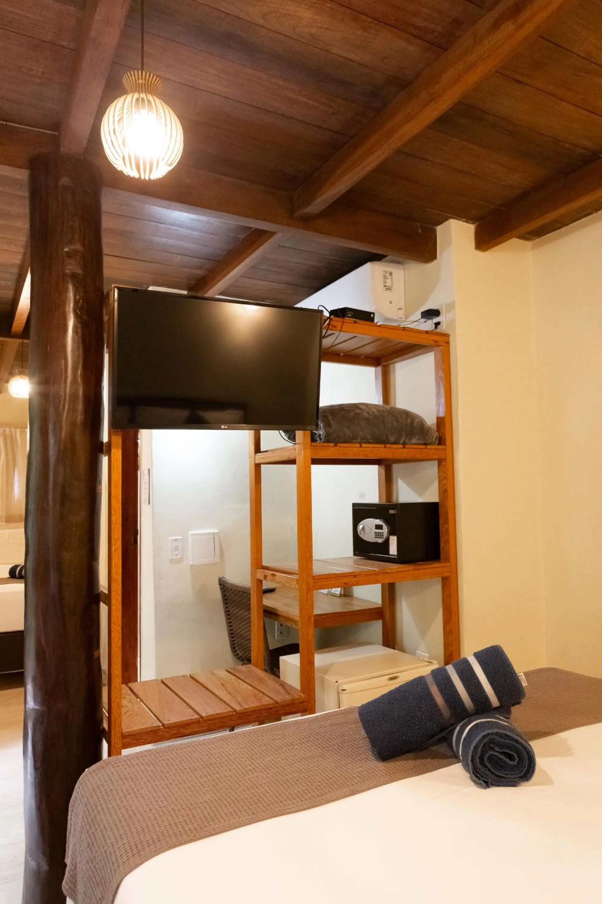 TV and multimedia, Bed in Hotel Pousada Villa Zena - Frente ao Mar - Pé na areia