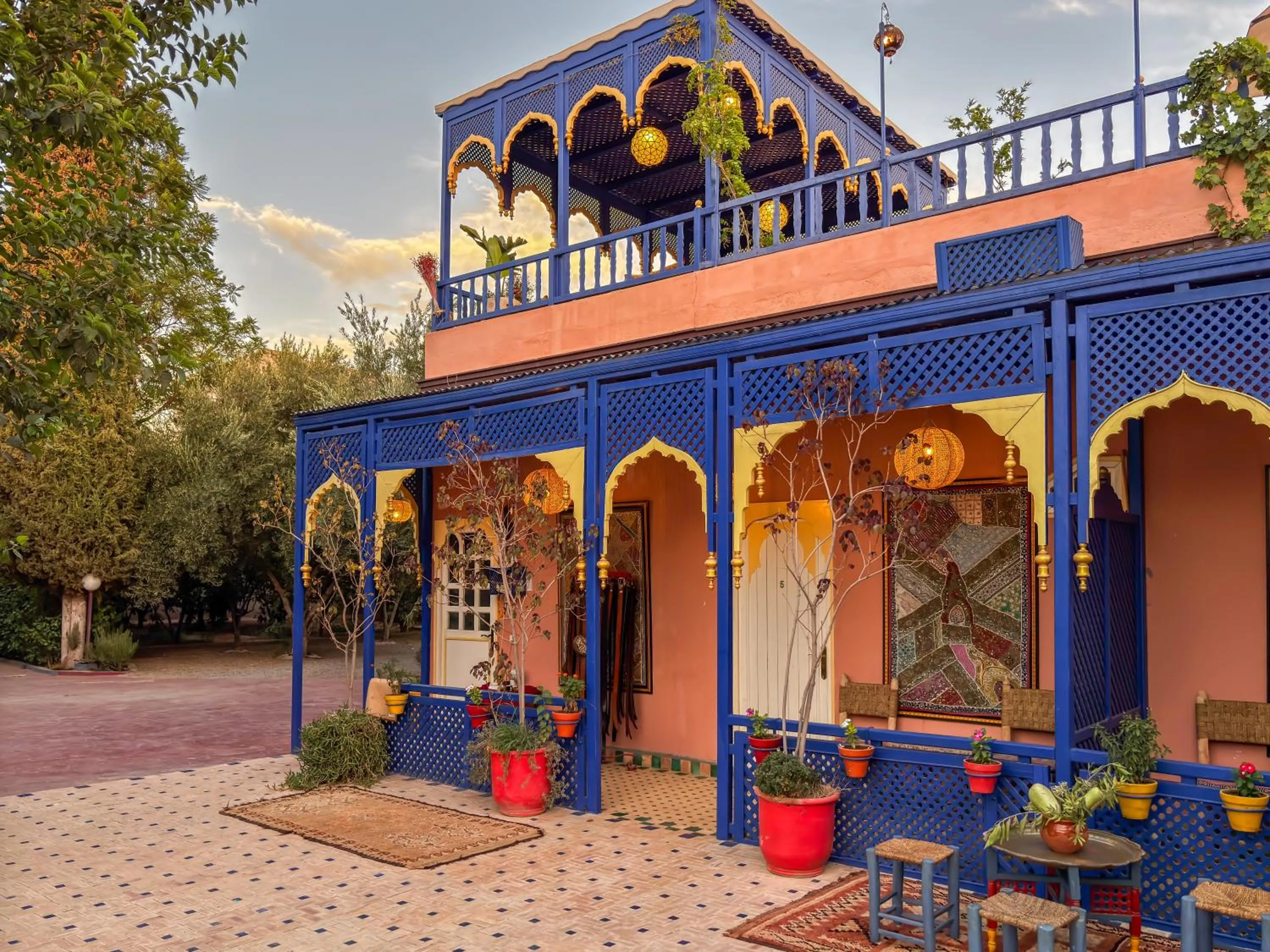 Patio in Le Bleu House