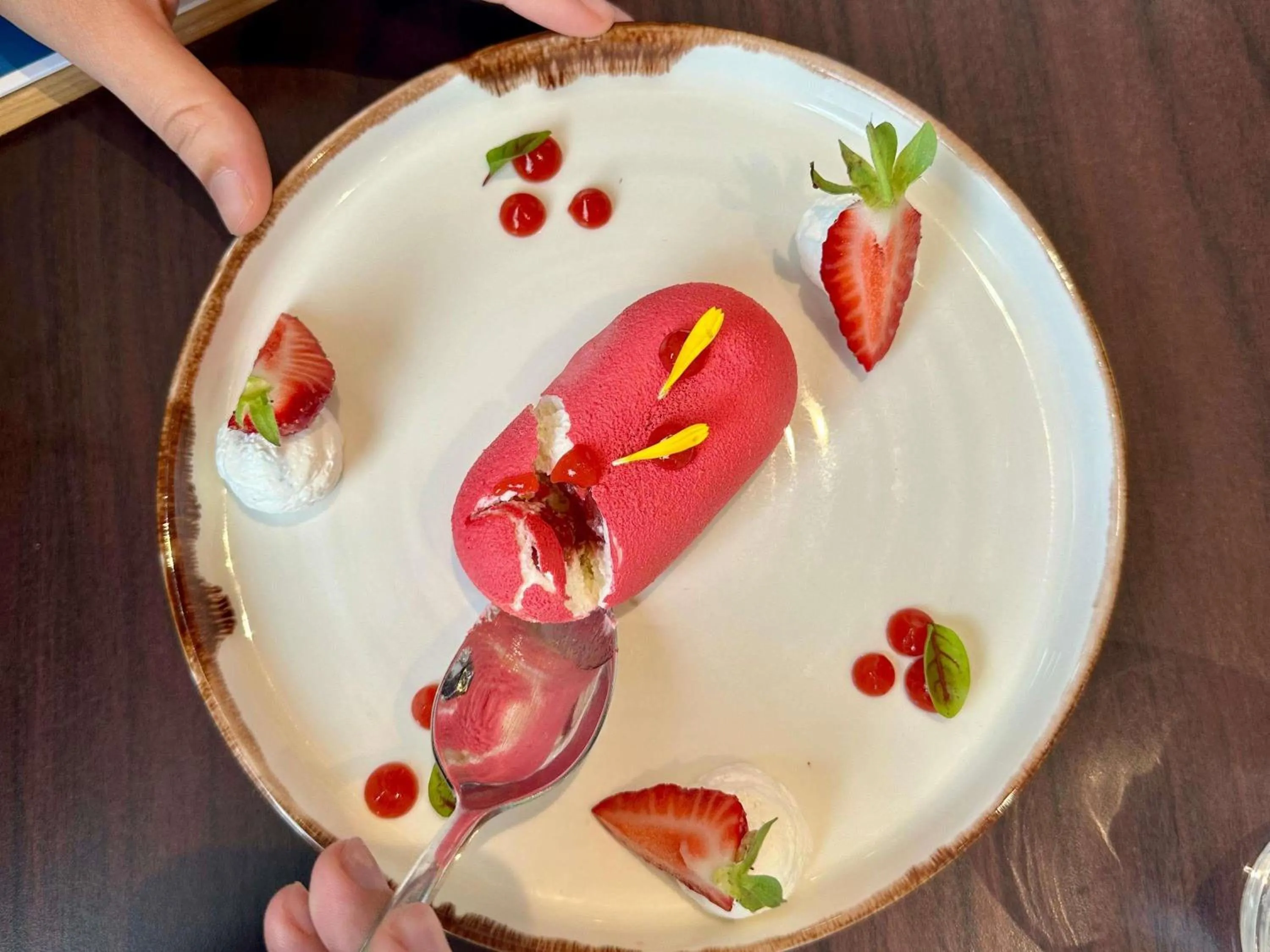 Restaurant/places to eat in ibis Styles Aix les Bains Domaine de Marlioz