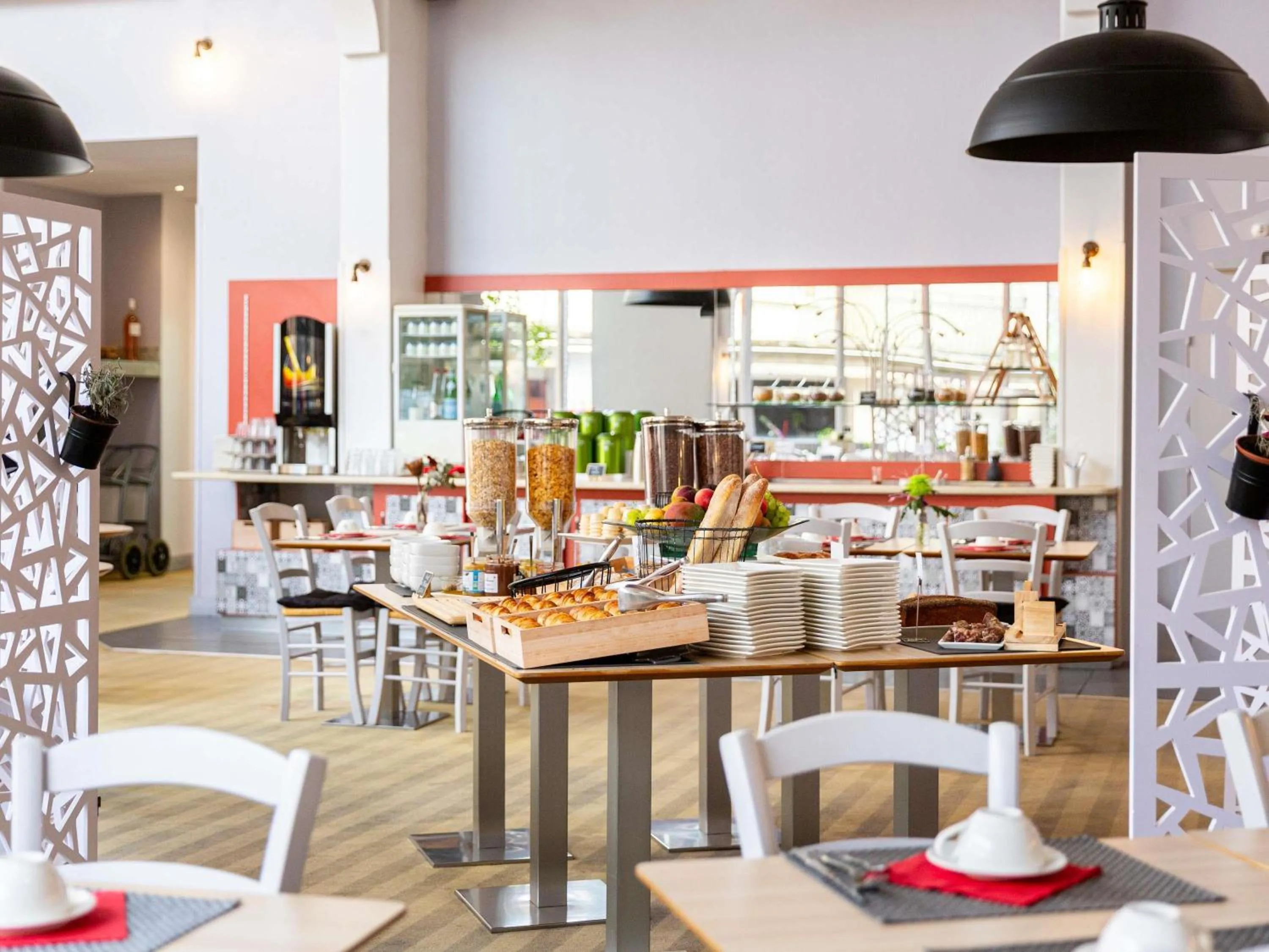 Breakfast in Mercure Millau