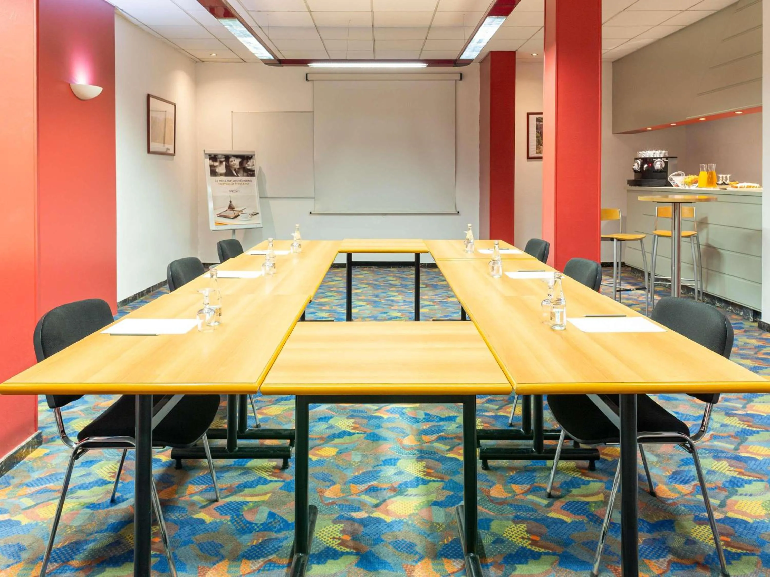 Meeting/conference room in Mercure Millau