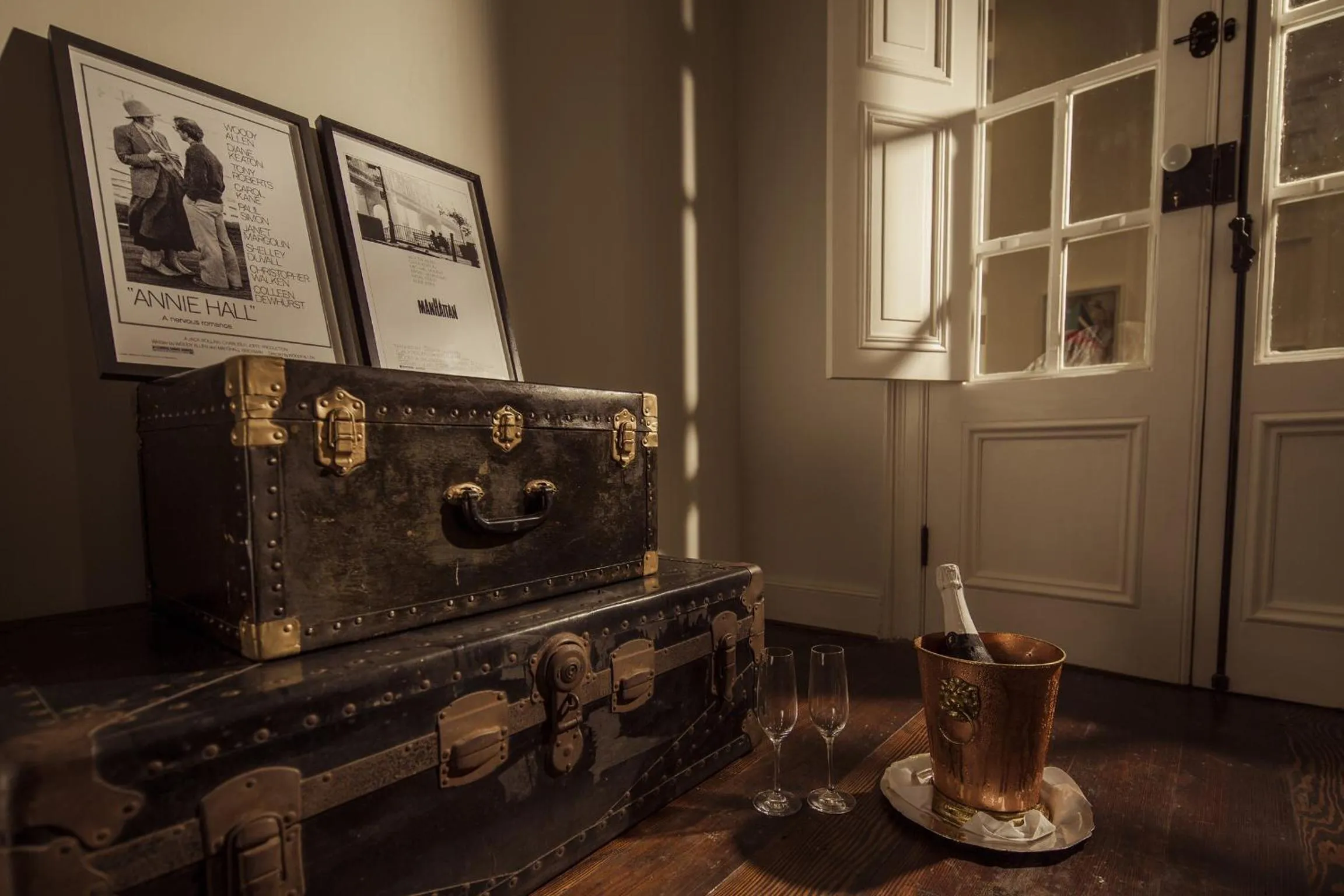 Decorative detail in Hotel B