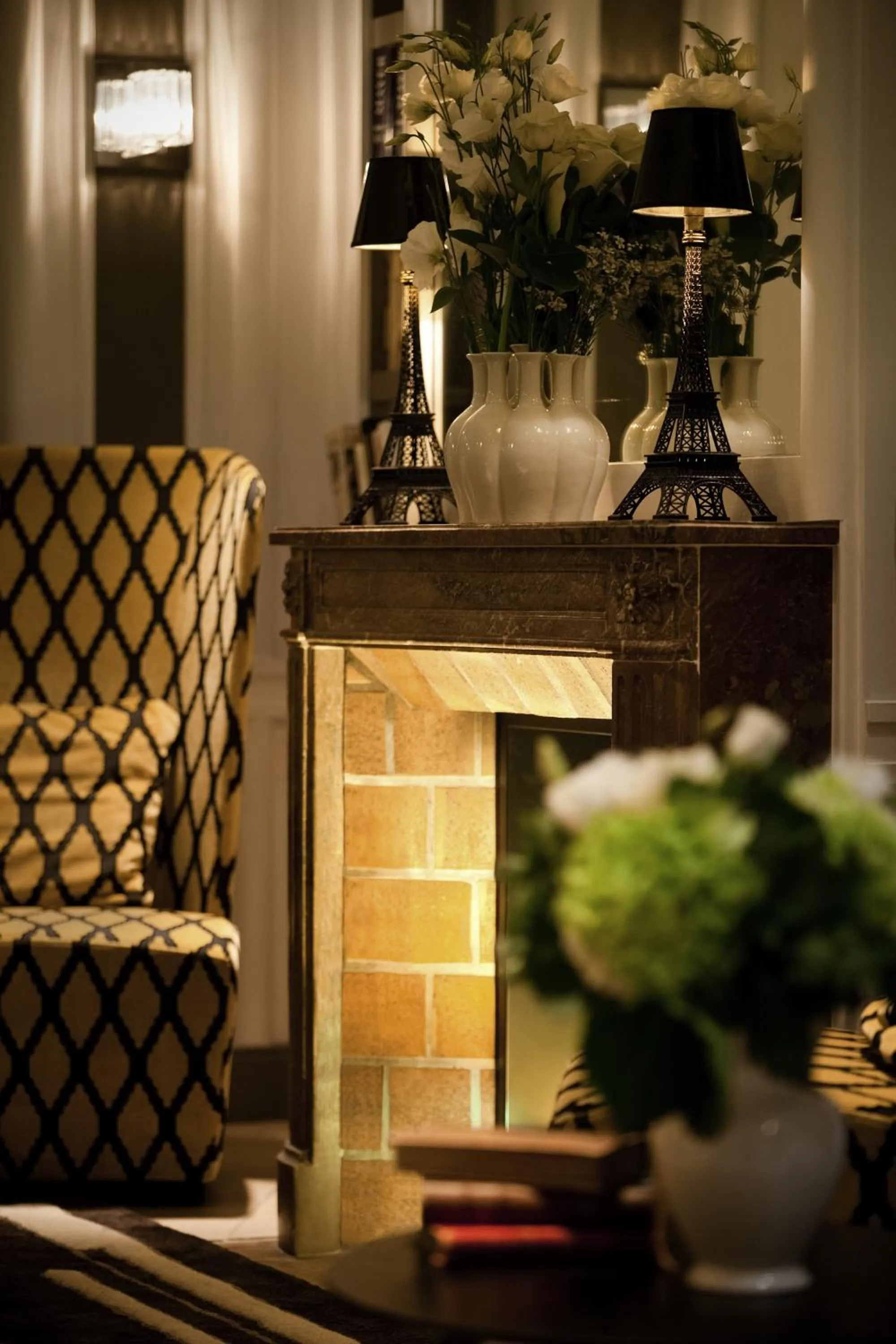 Living room in Le Stendhal Place Vendôme Hotel Paris - MGallery Collection