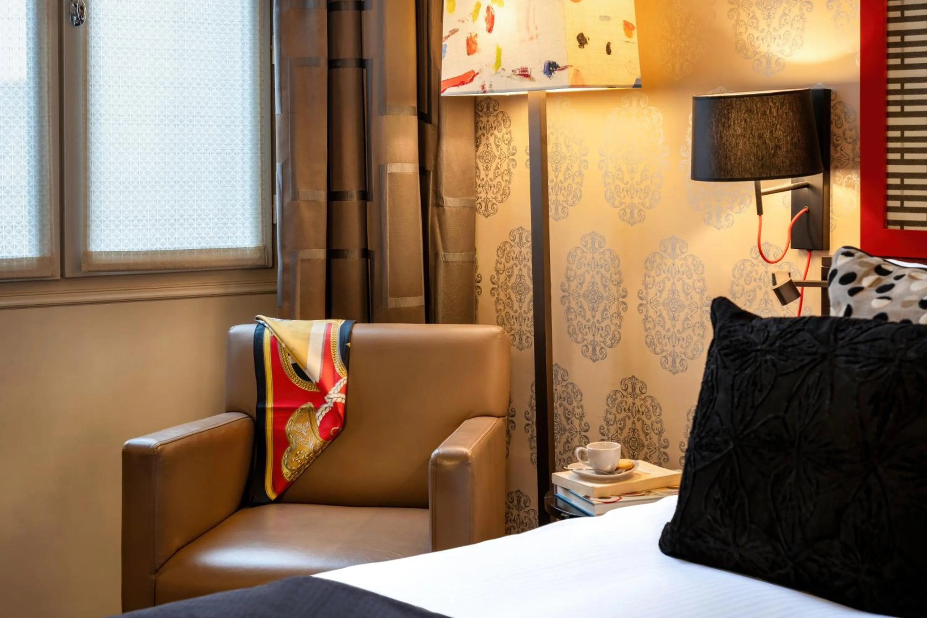 Bedroom in Le Stendhal Place Vendôme Hotel Paris - MGallery Collection