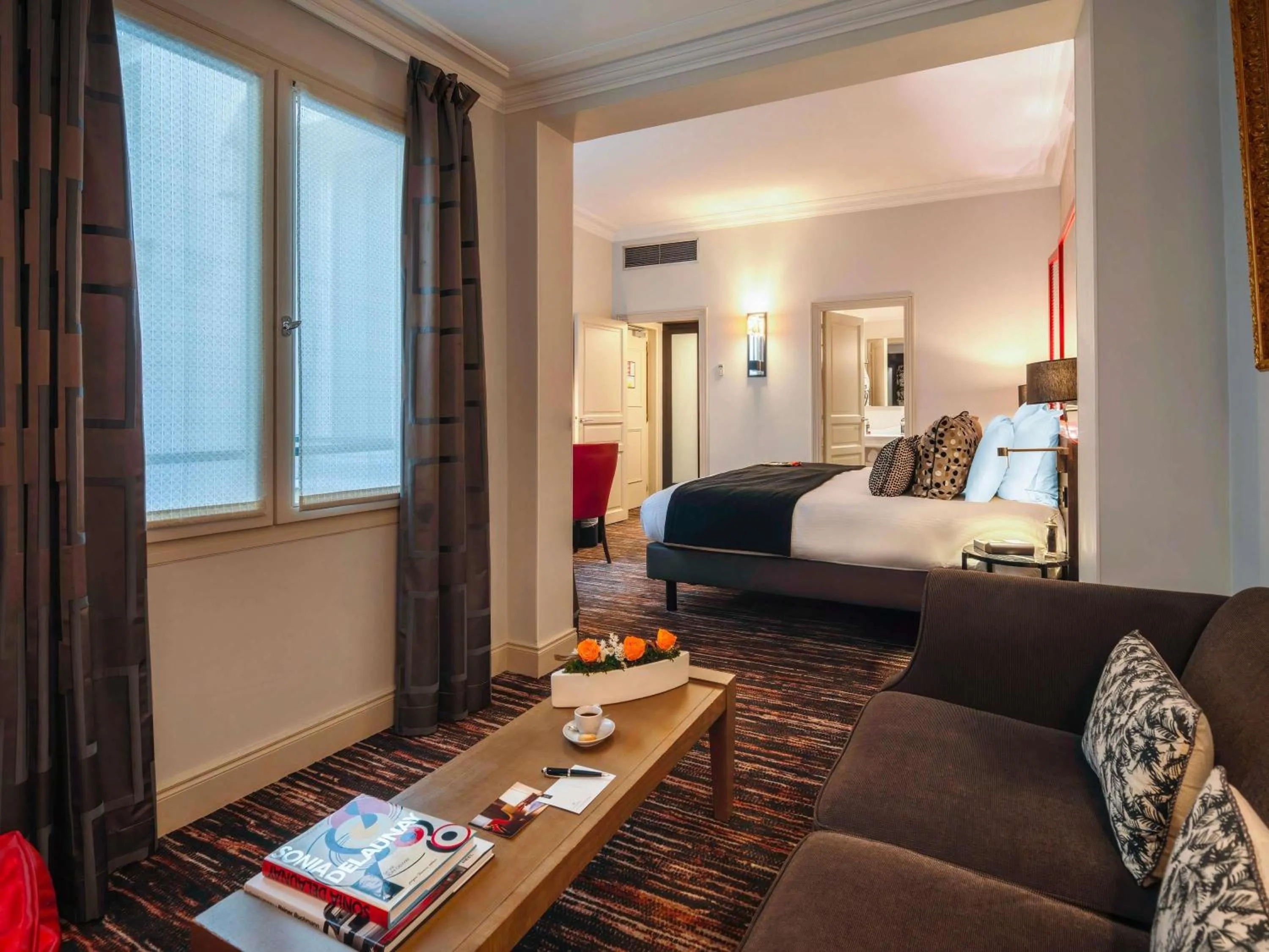 Bedroom in Le Stendhal Place Vendôme Hotel Paris - MGallery Collection