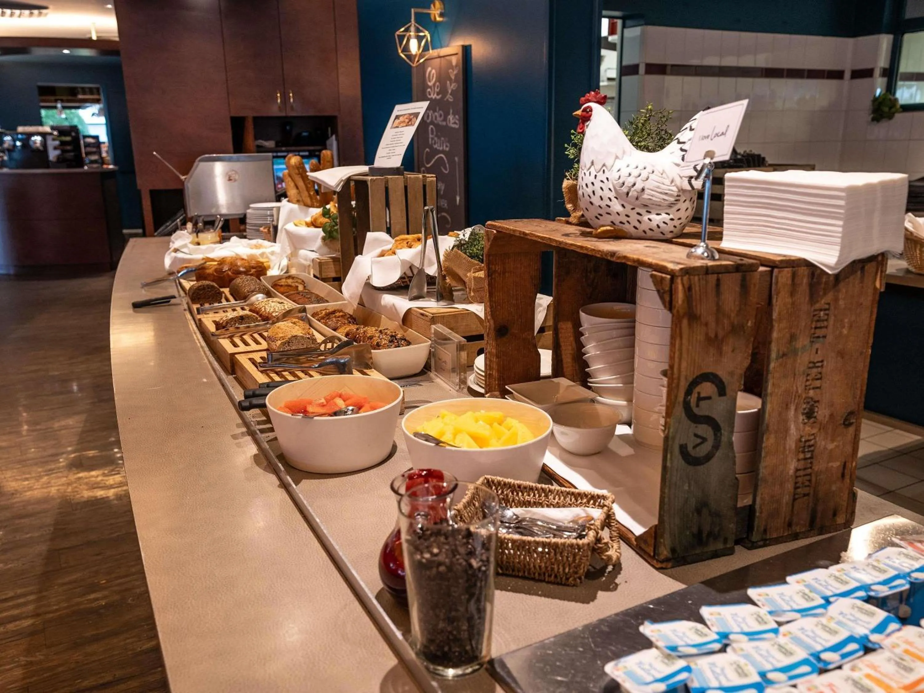 Breakfast in Mercure Mont Saint Michel