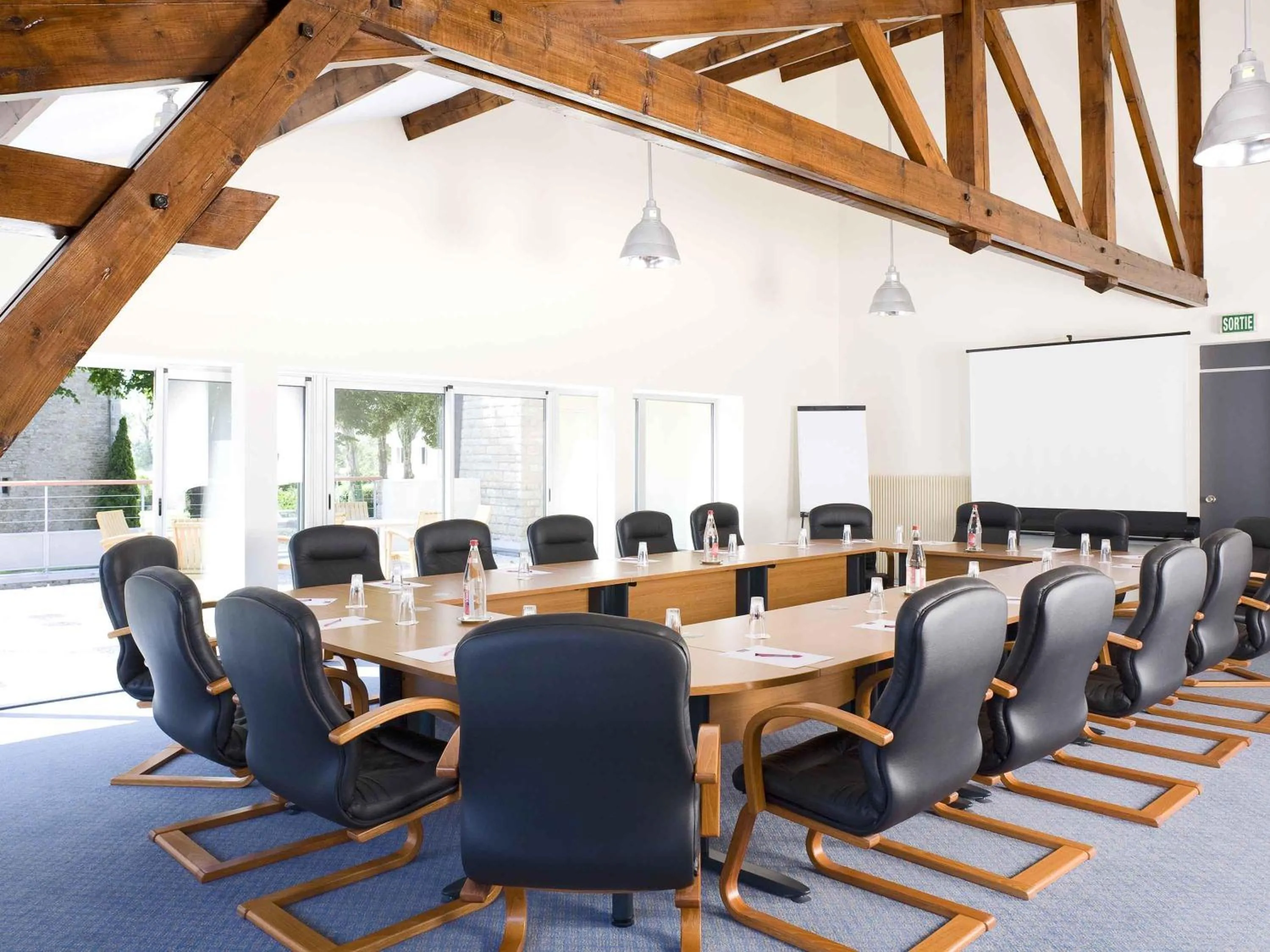 Meeting/conference room in Mercure Mont Saint Michel