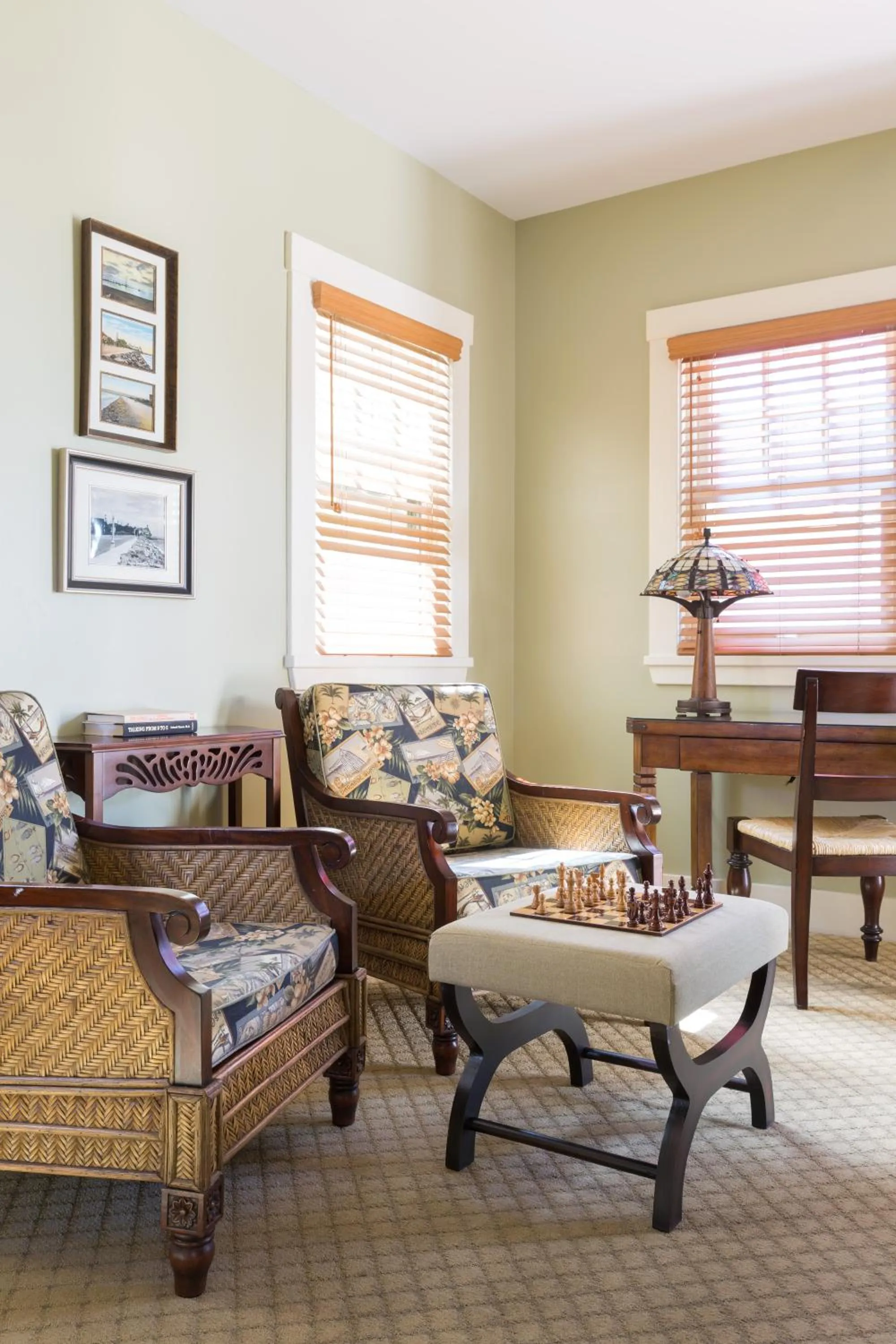Seating area in 1906 Lodge