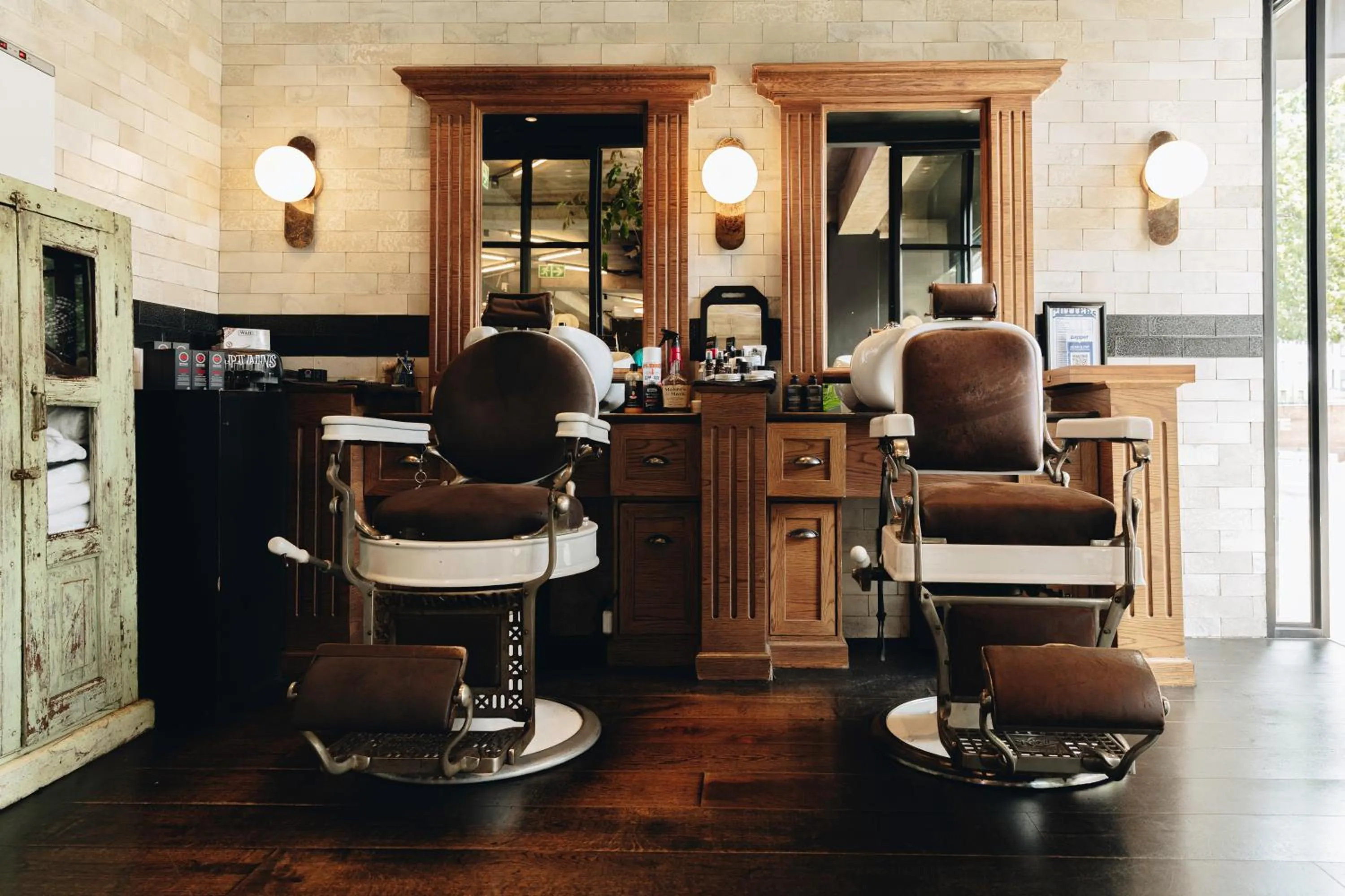 hair dryier in Hallmark House