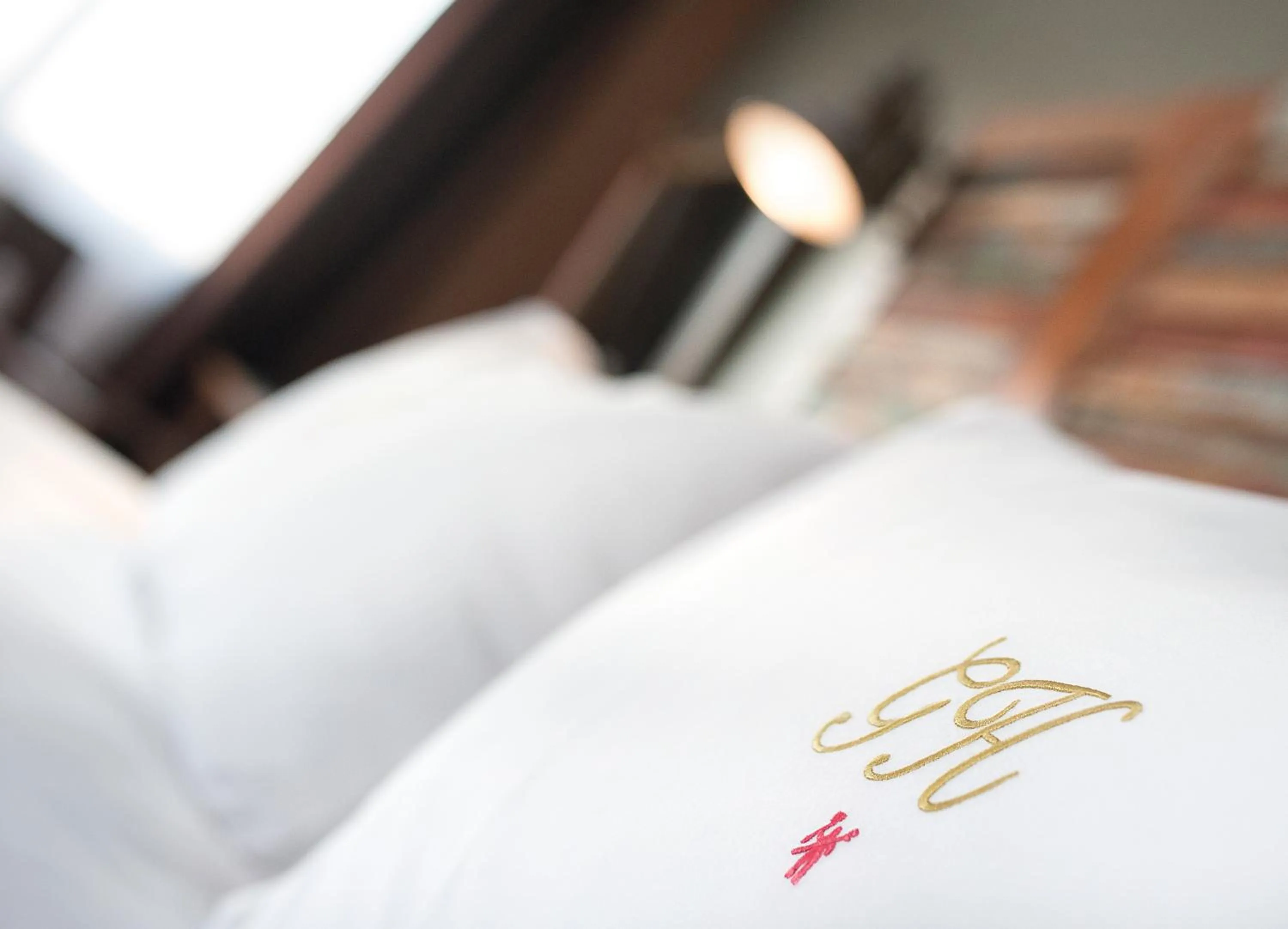 Bed in Le Grand Hôtel Le Touquet-Paris-Plage