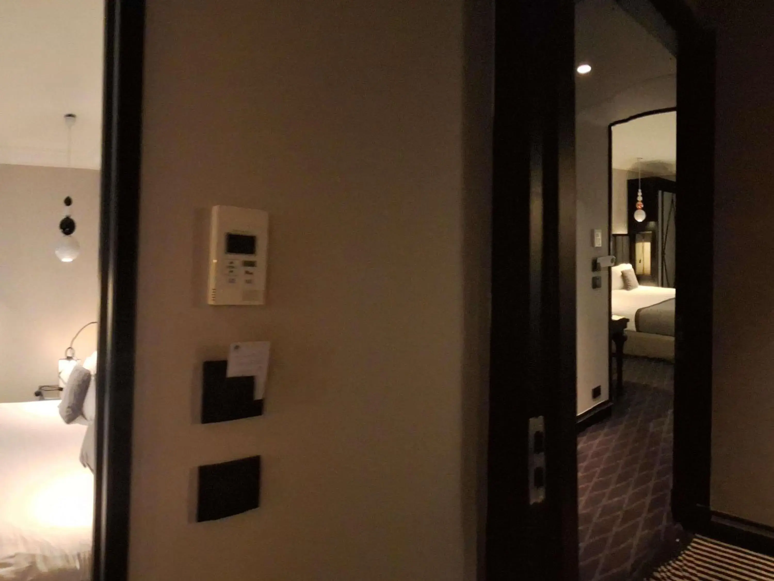 Family Room - Two connecting Rooms in Mercure Paris Arc de Triomphe Wagram Family Room - Two connecting Rooms in Mercure Paris Arc de Triomphe Wagram