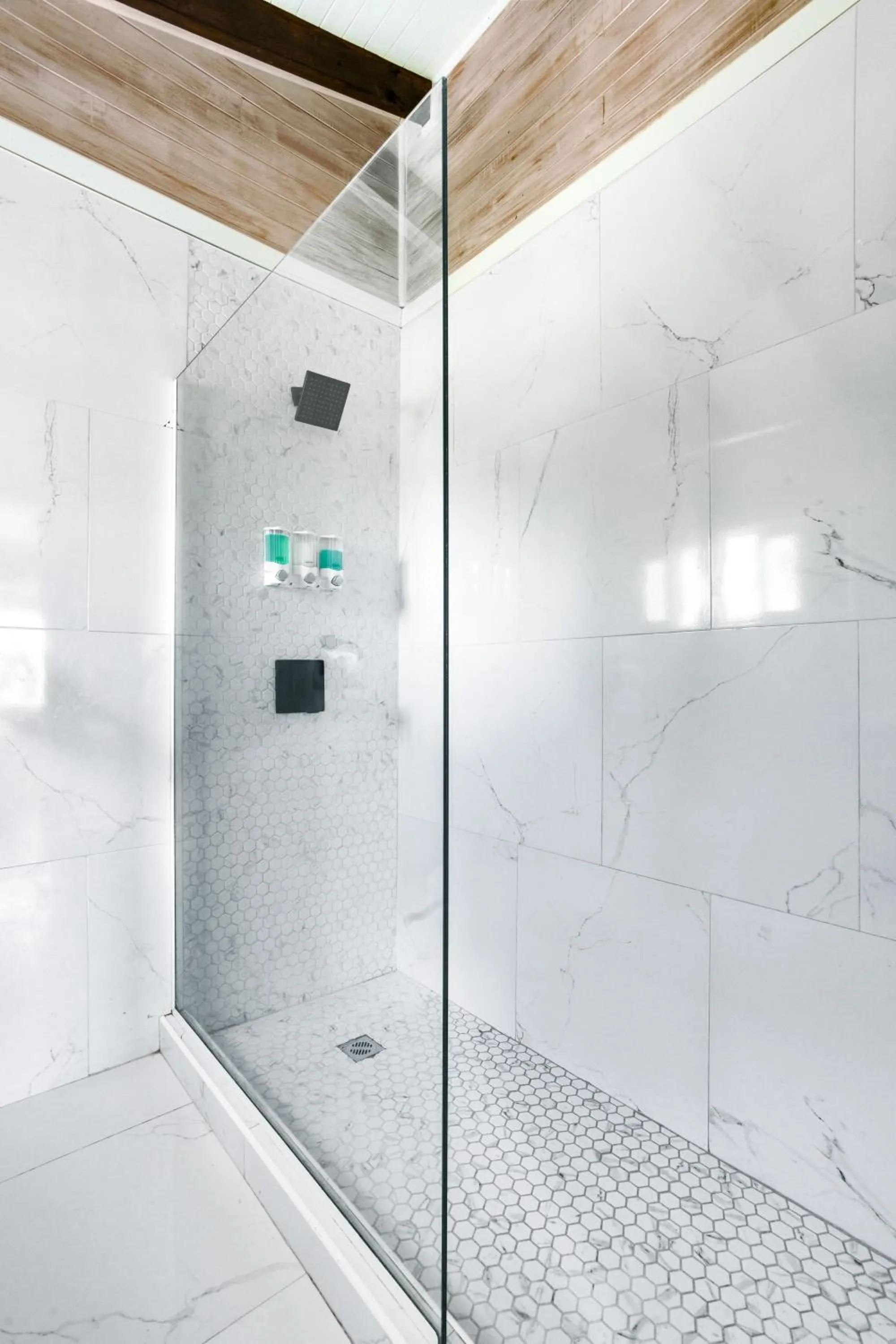 Shaka Caye All inclusive Resort