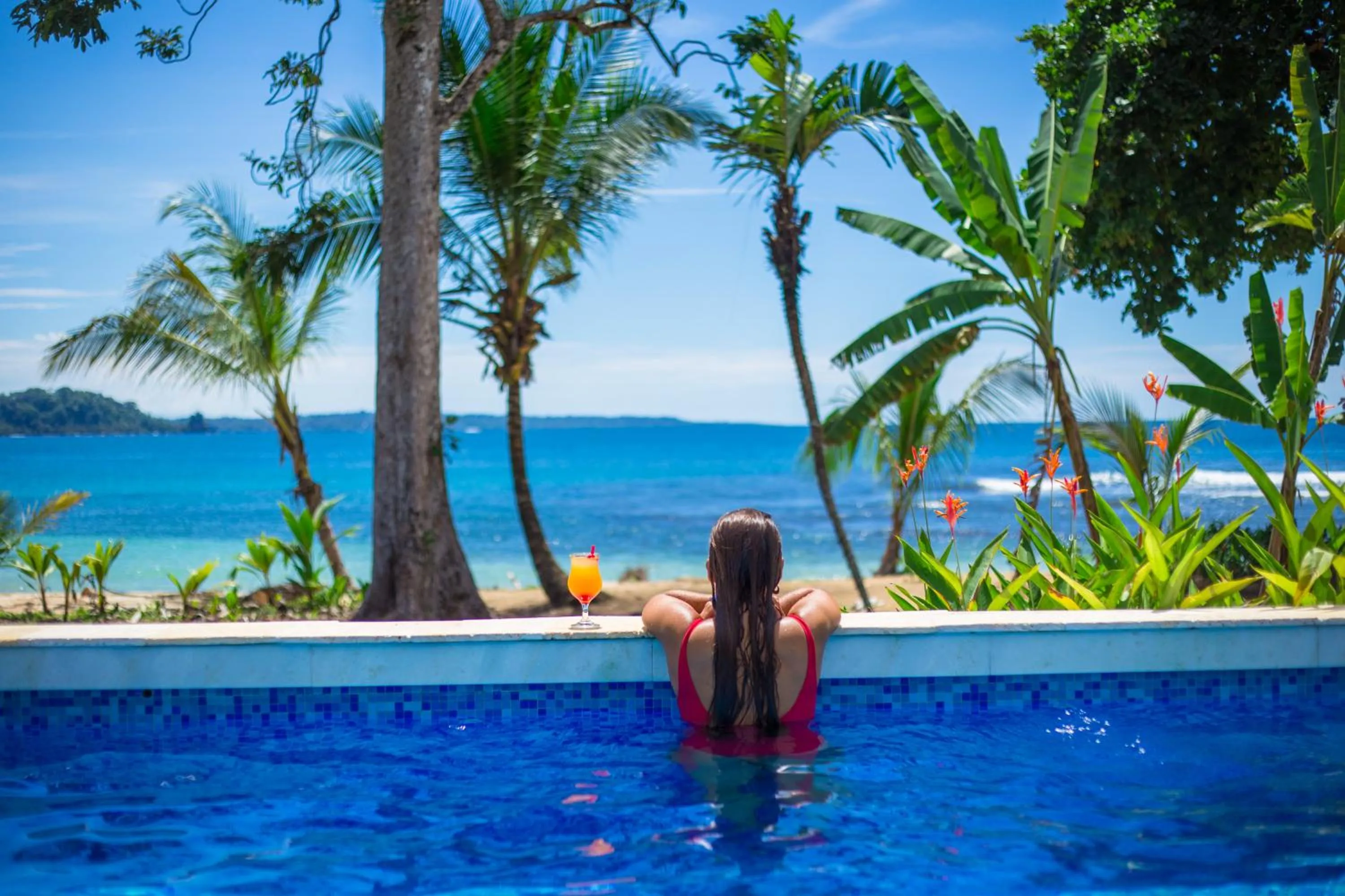 Red Frog Beach Island Resort