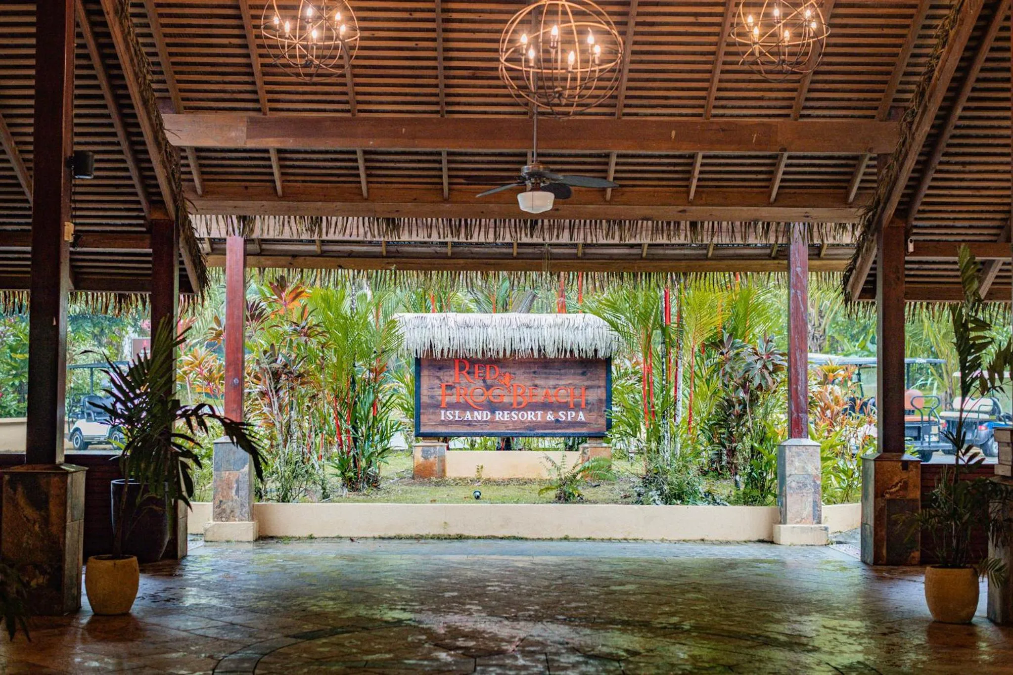 Red Frog Beach Island Resort