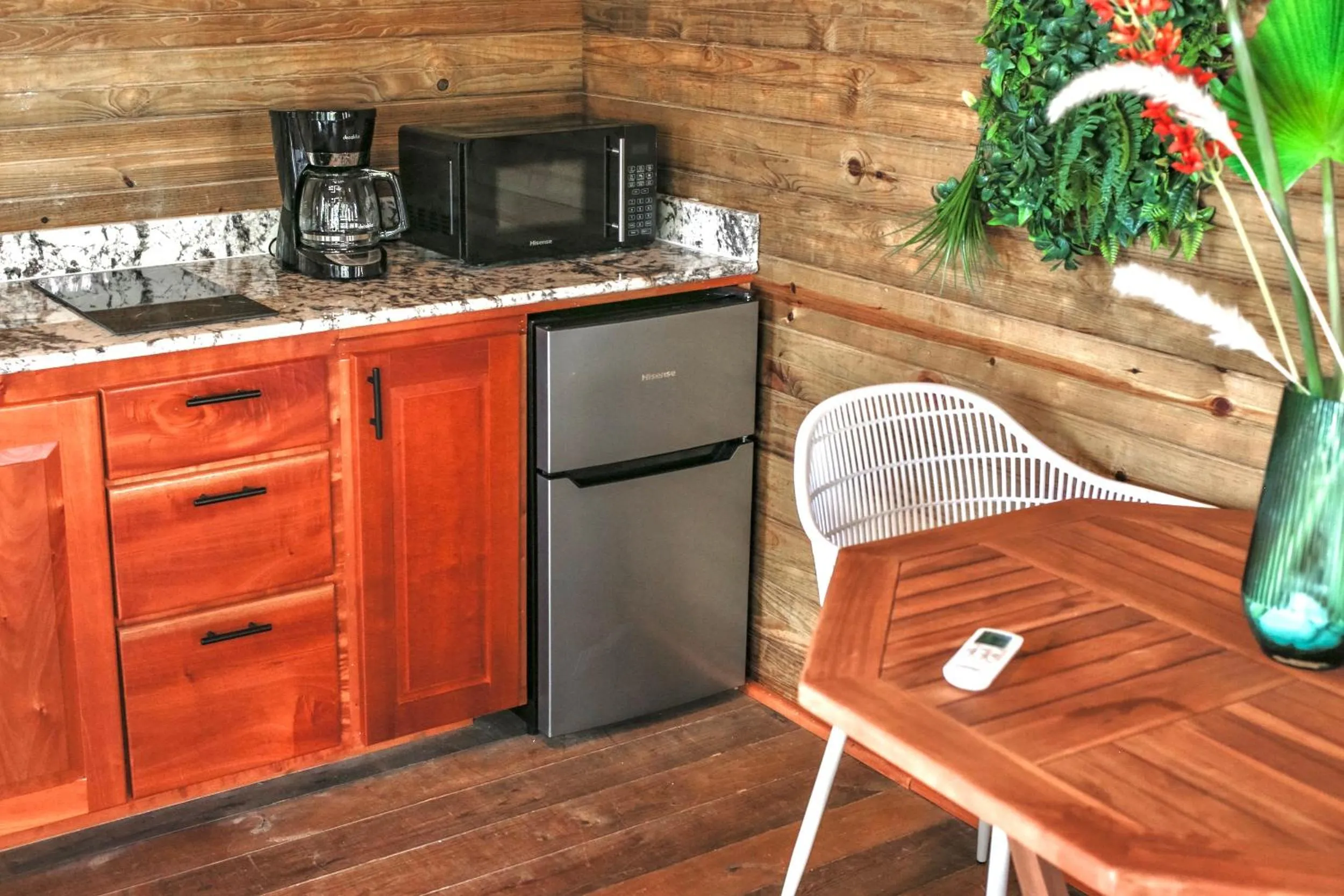 Red Frog Beach Island Resort