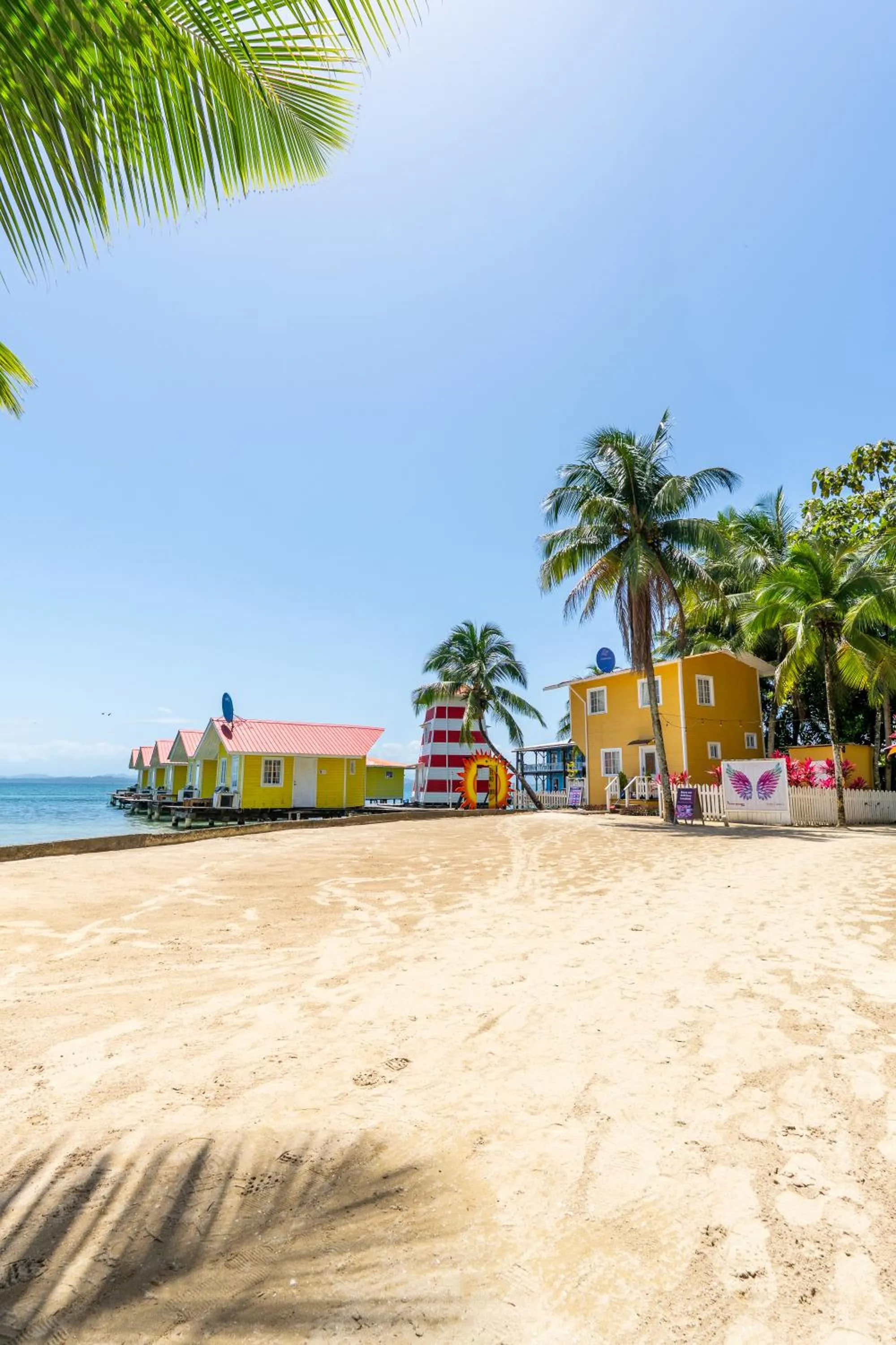 Property building in Faro del Colibri