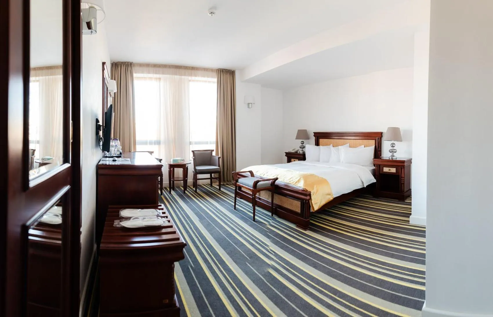 Bed in Hotel Avenue - Avenue Hotels