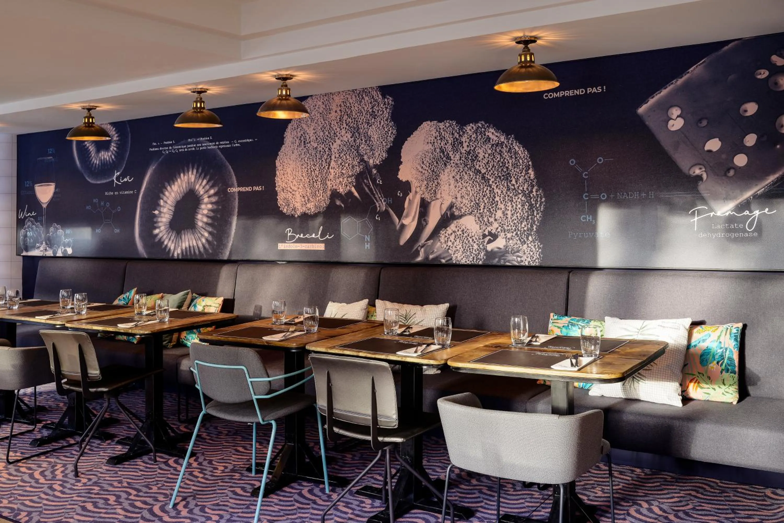 Restaurant/places to eat in Hôtel Mercure Lyon Centre Lumière