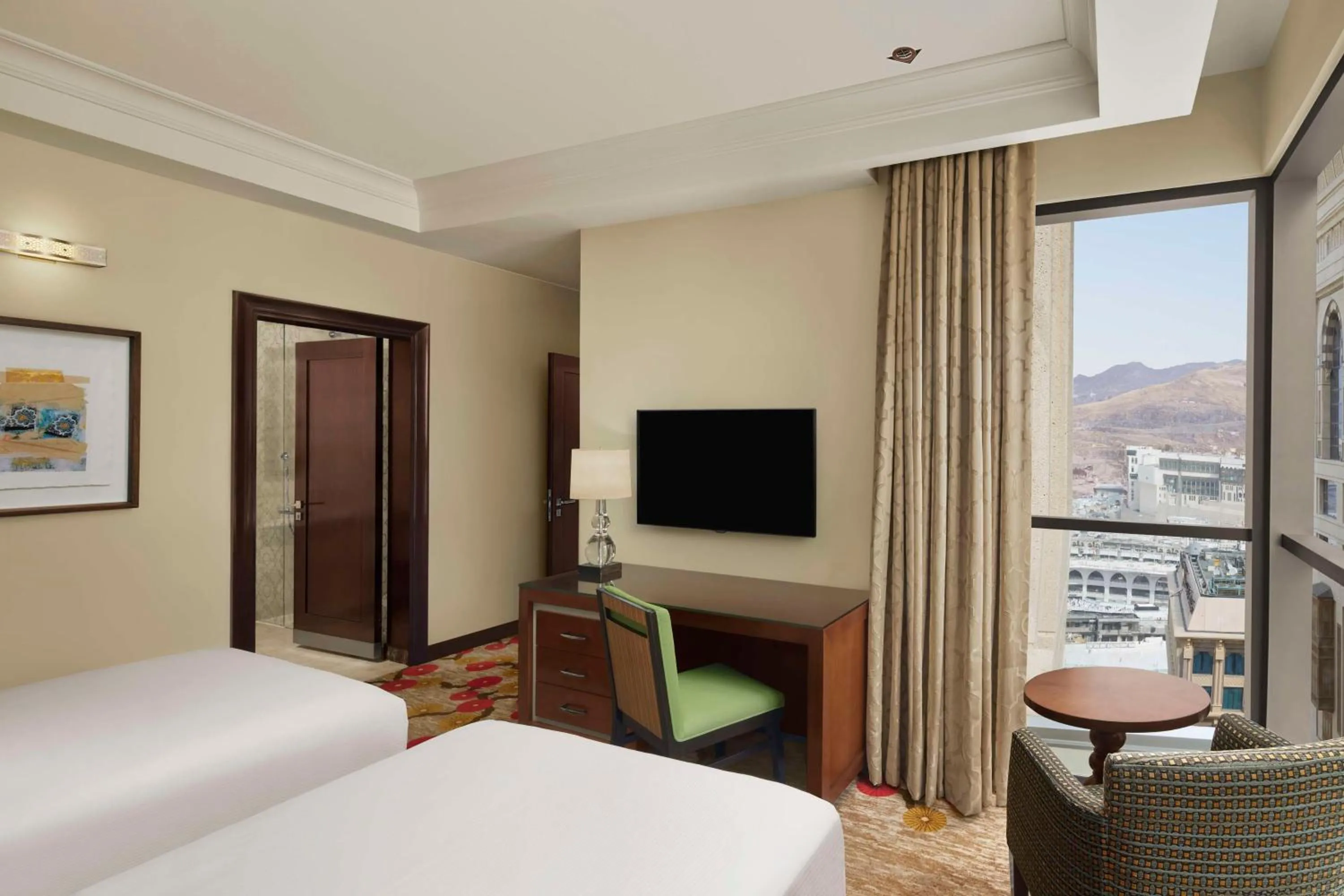 Bedroom, Bed in Hilton Suites Jabal Omar Makkah