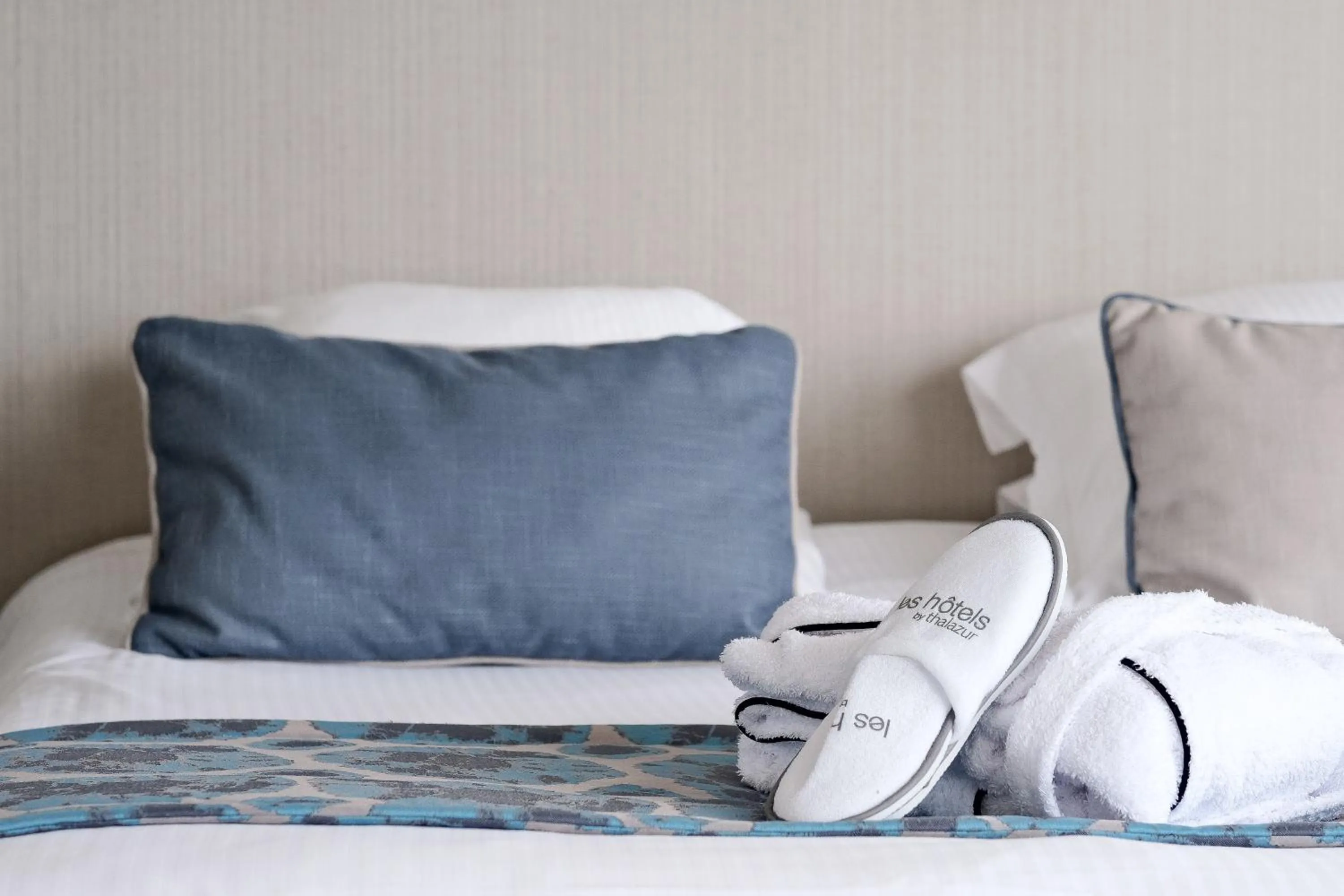 Sea view, Bed in Thalazur Port-Camargue - Hotel & Spa