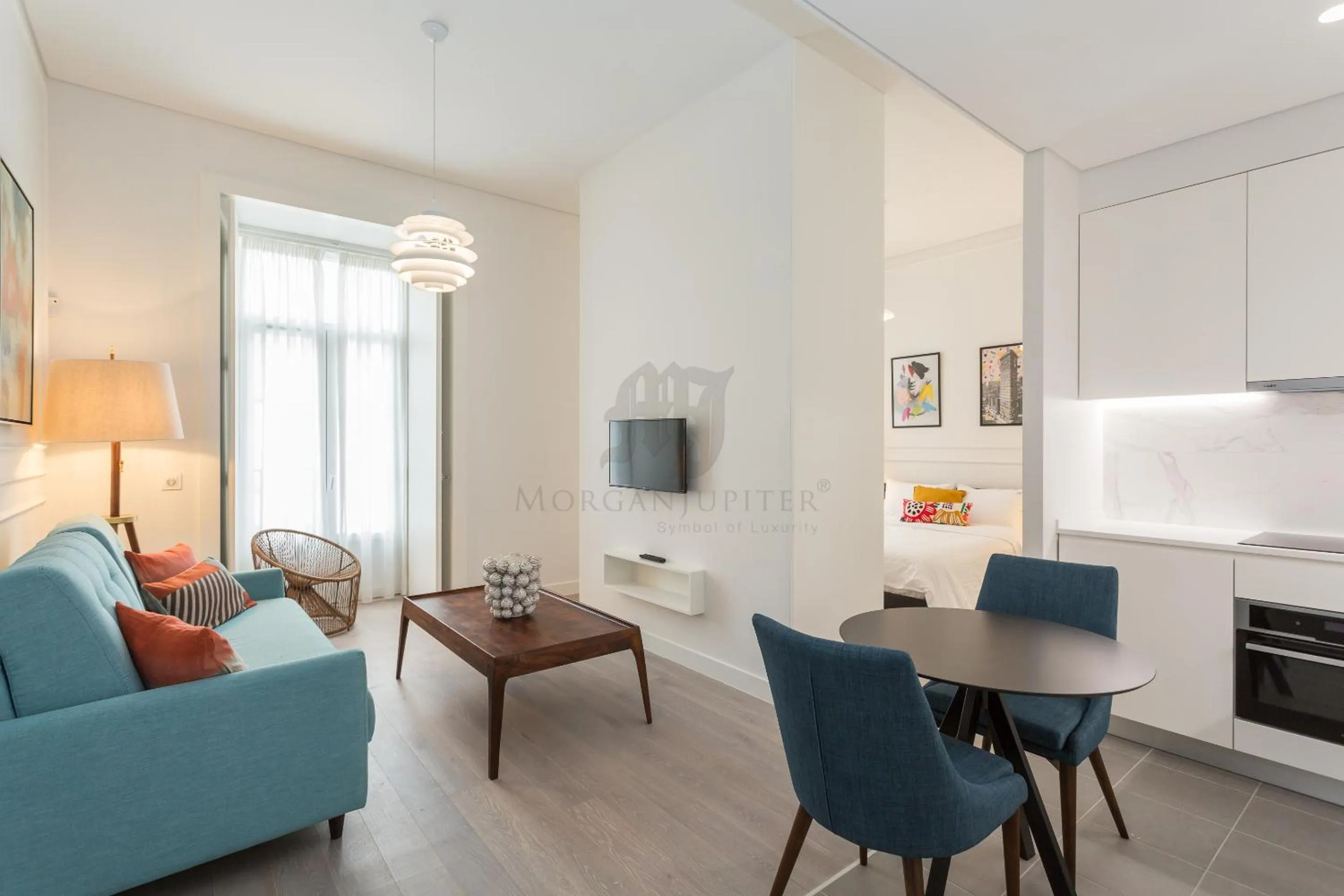 TV and multimedia in Morgan-Jupiter Apartments