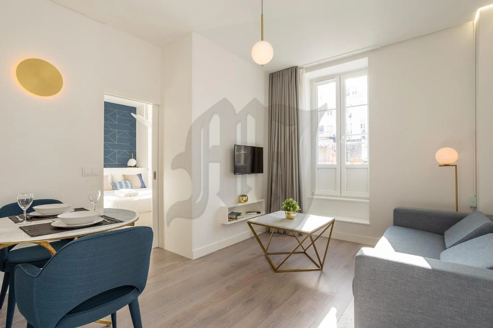 TV and multimedia in Morgan-Jupiter Apartments