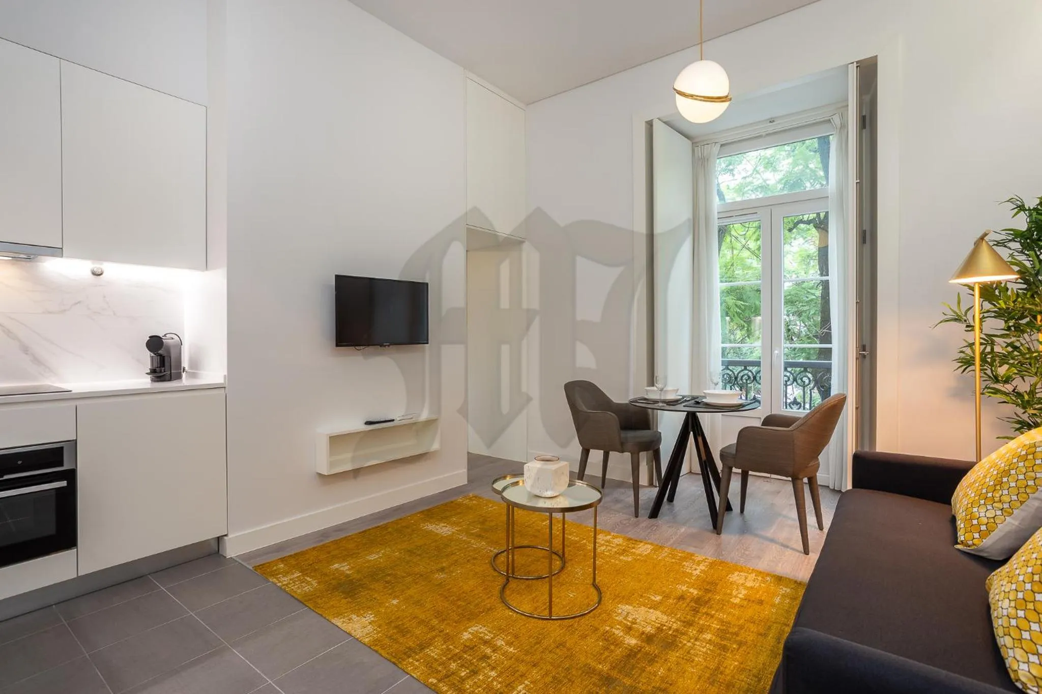 TV and multimedia in Morgan-Jupiter Apartments