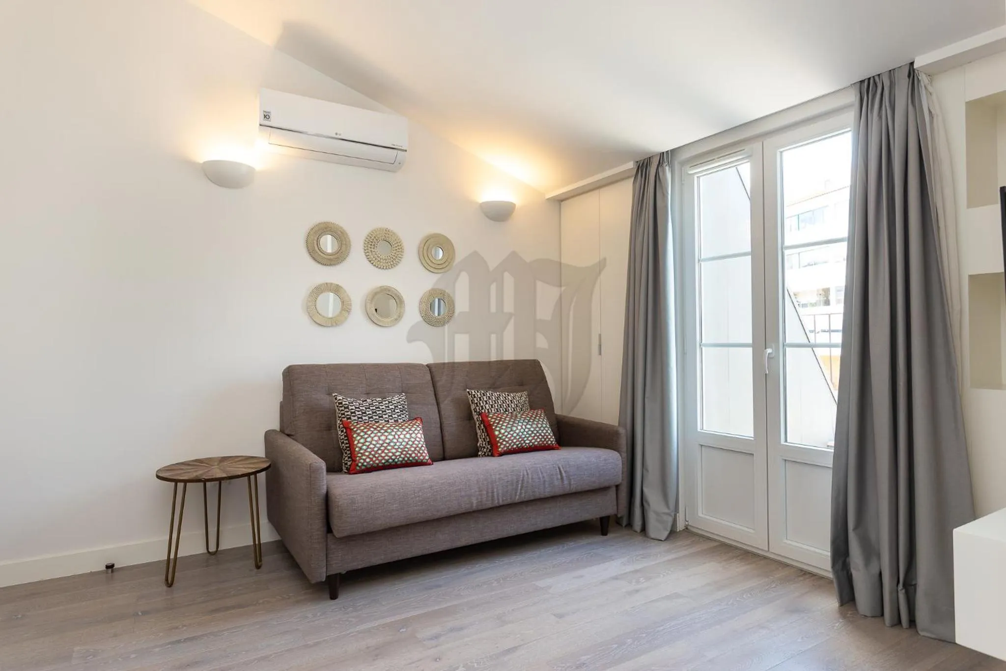 Living room in Morgan-Jupiter Apartments