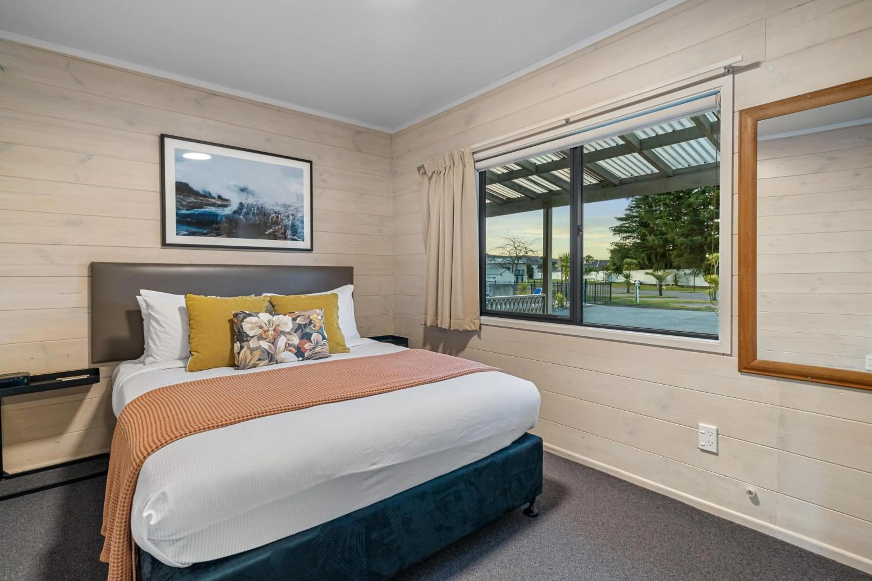 Bed in Tasman Holiday Parks - Rotorua